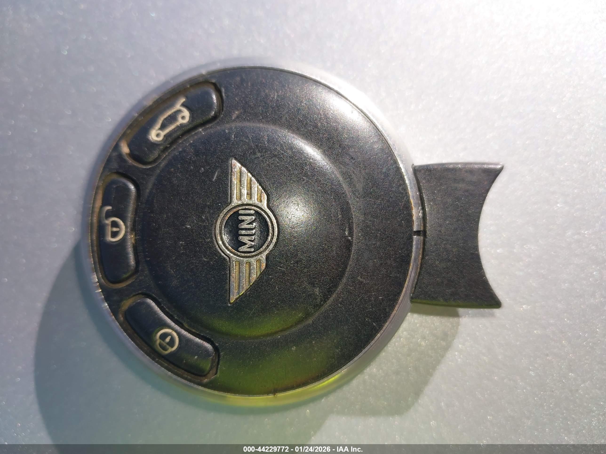MINI COOPER image 11