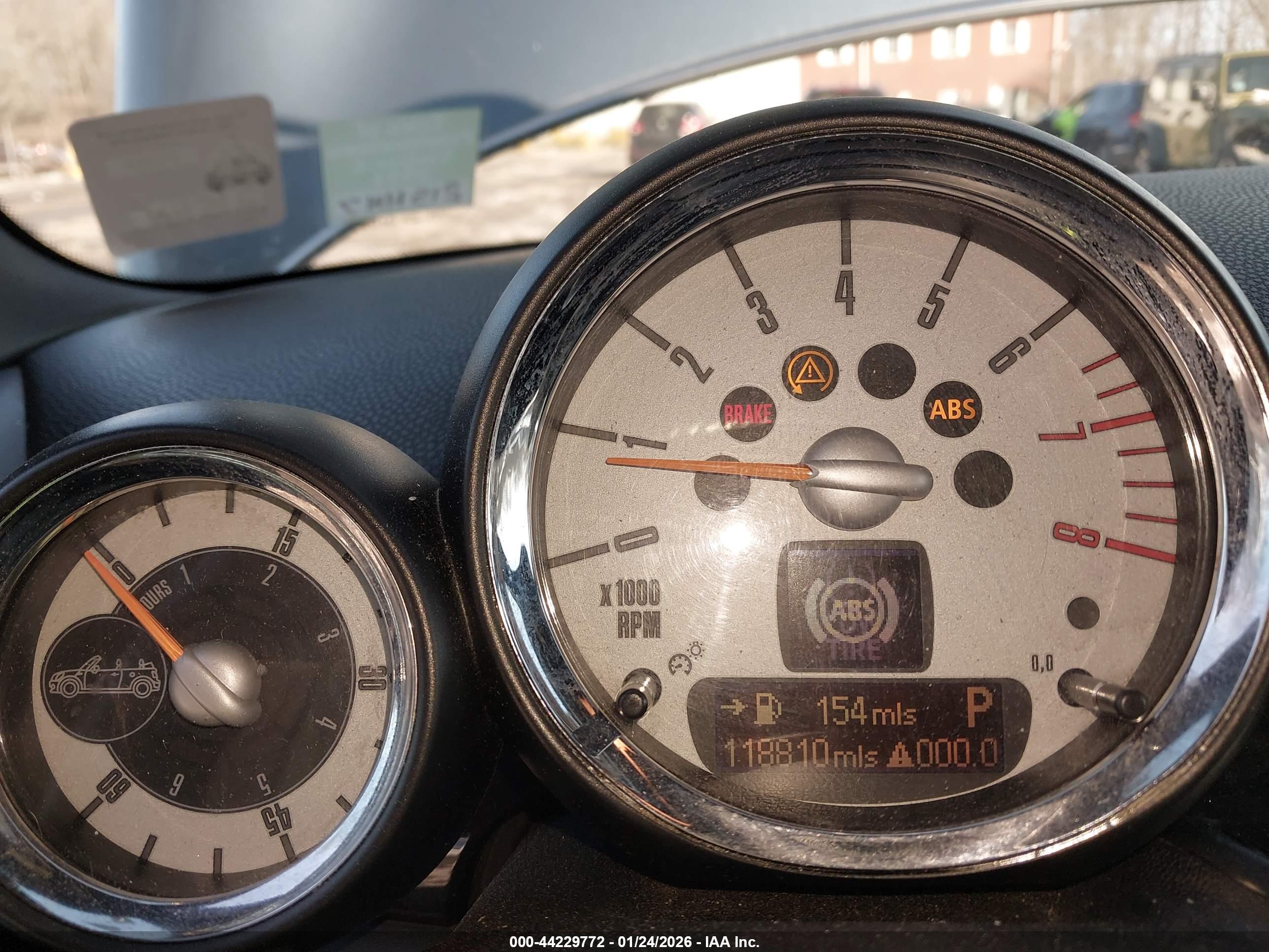 MINI COOPER image 7