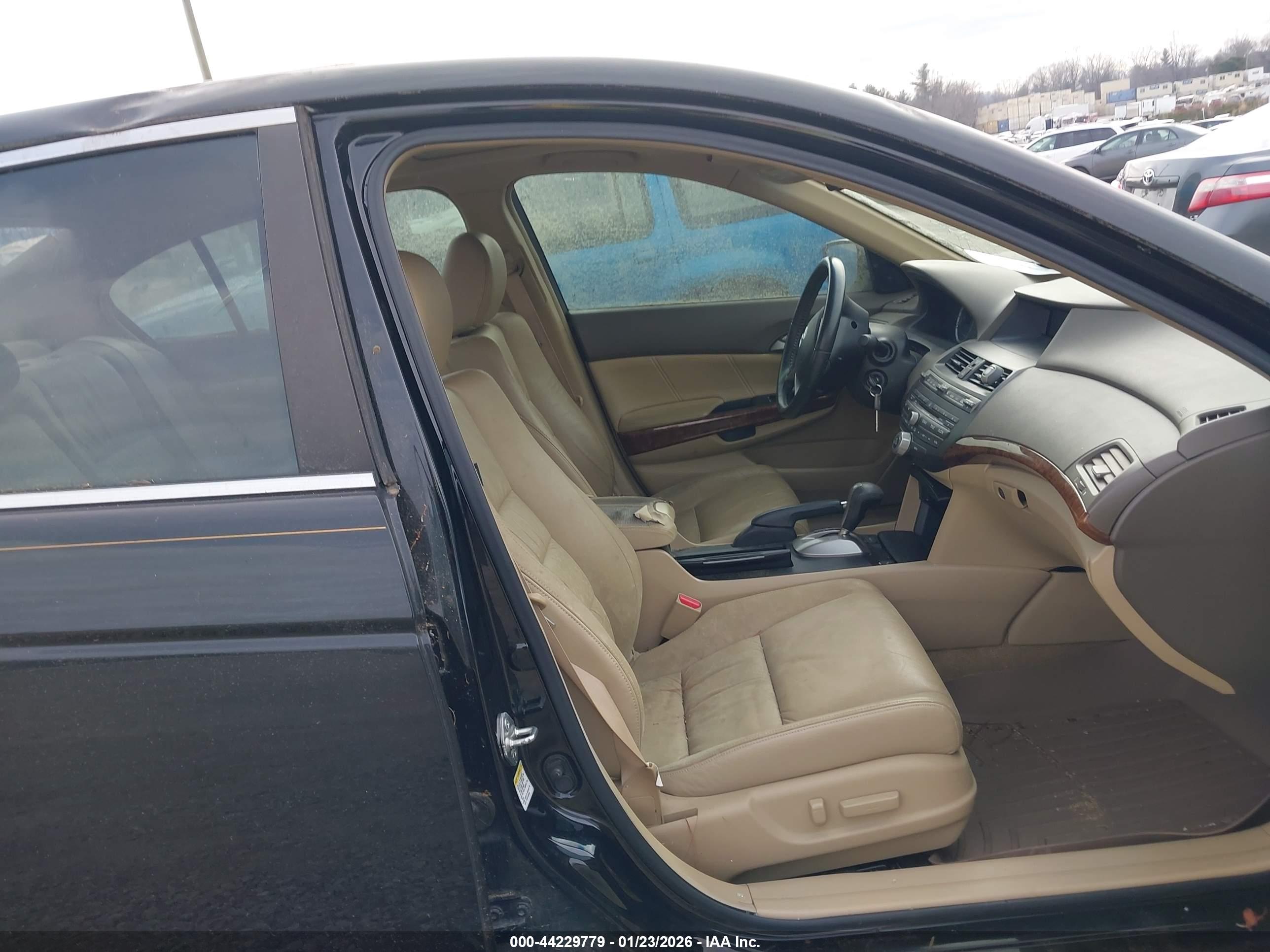 HONDA ACCORD image 5