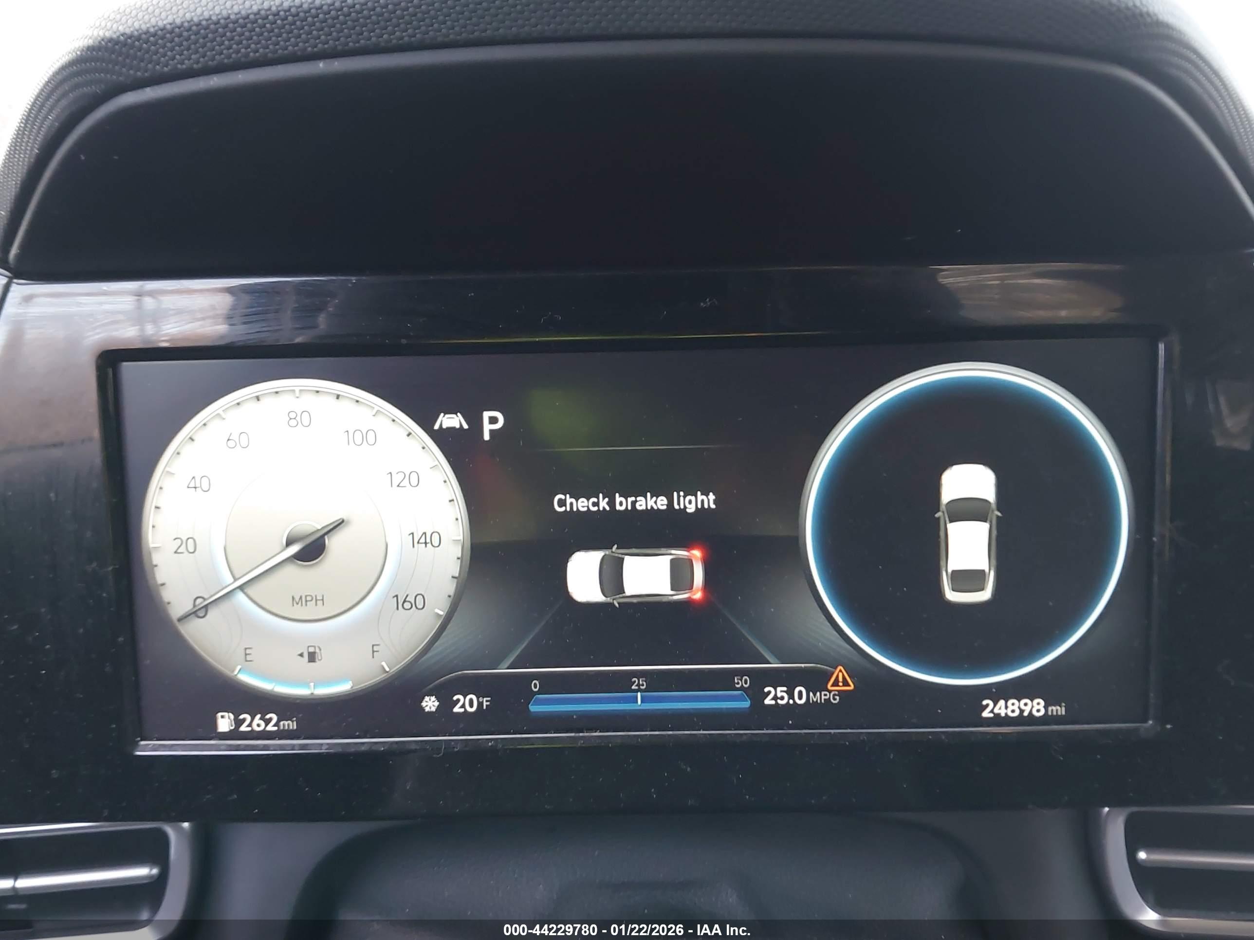 HYUNDAI ELANTRA image 7
