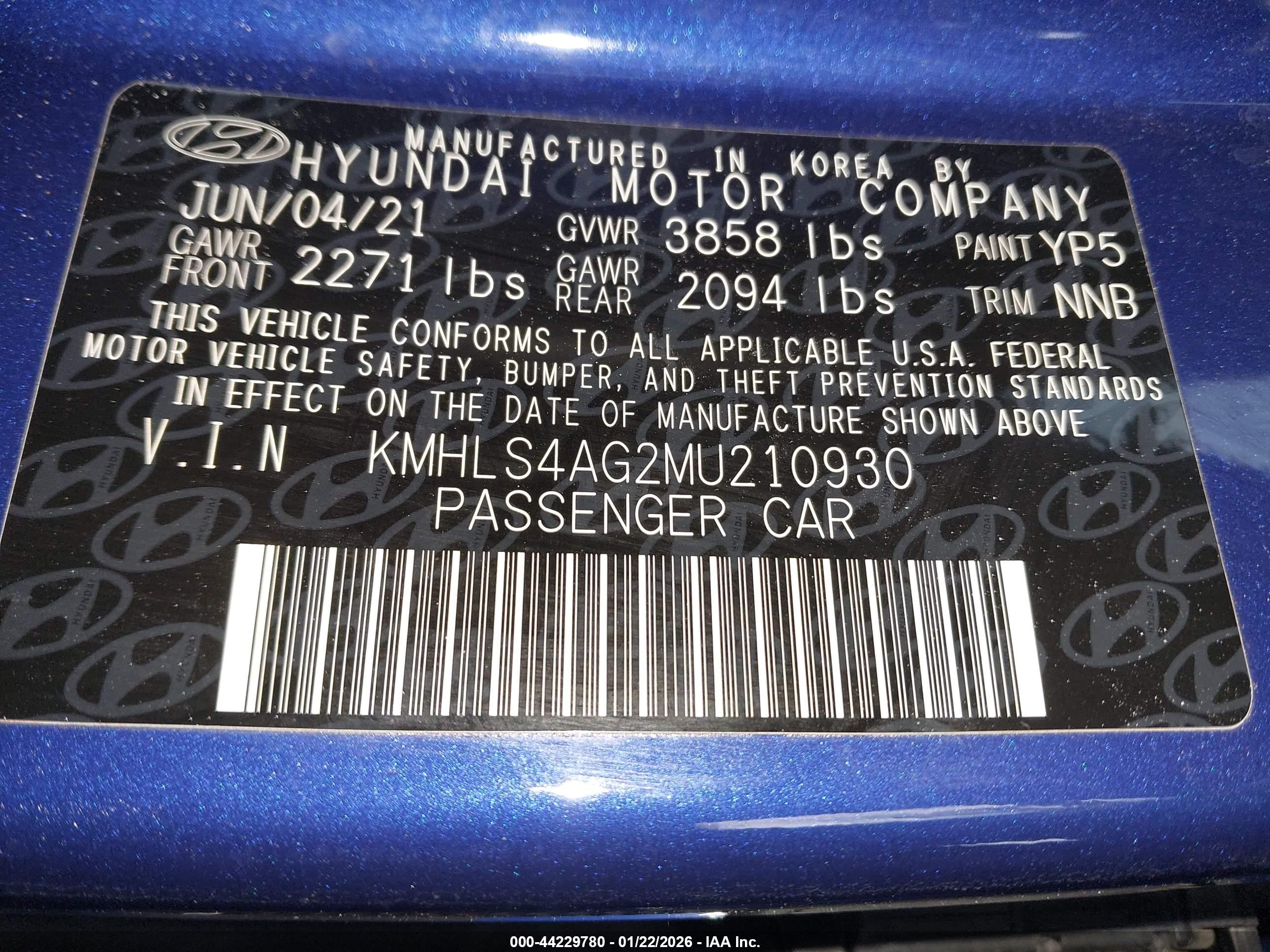 HYUNDAI ELANTRA image 9