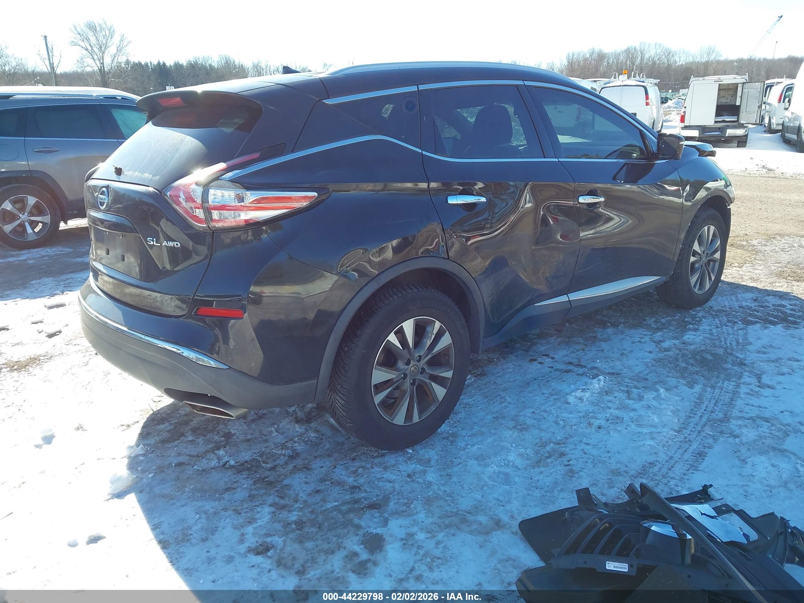 NISSAN MURANO image 4