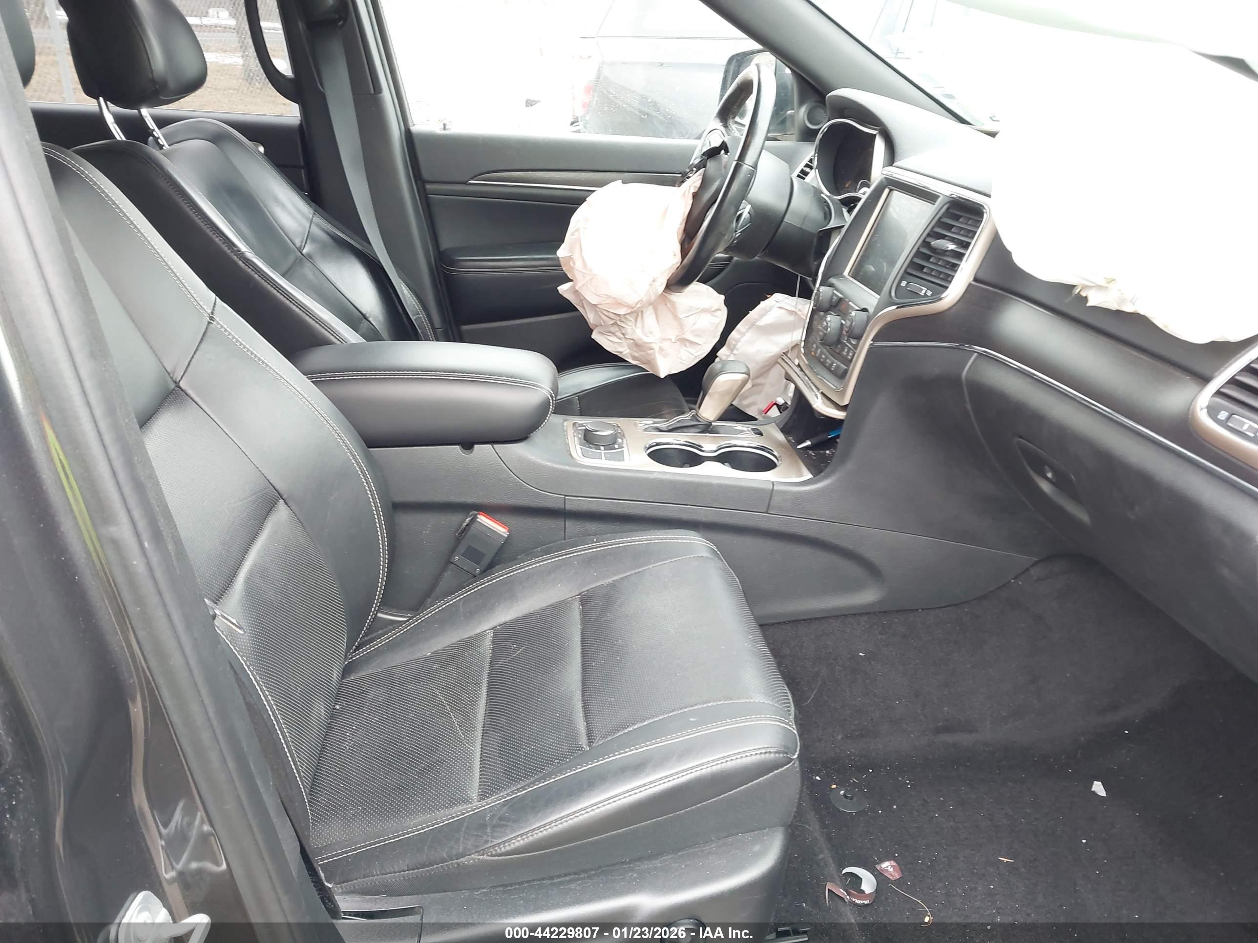 JEEP GRAND image 5