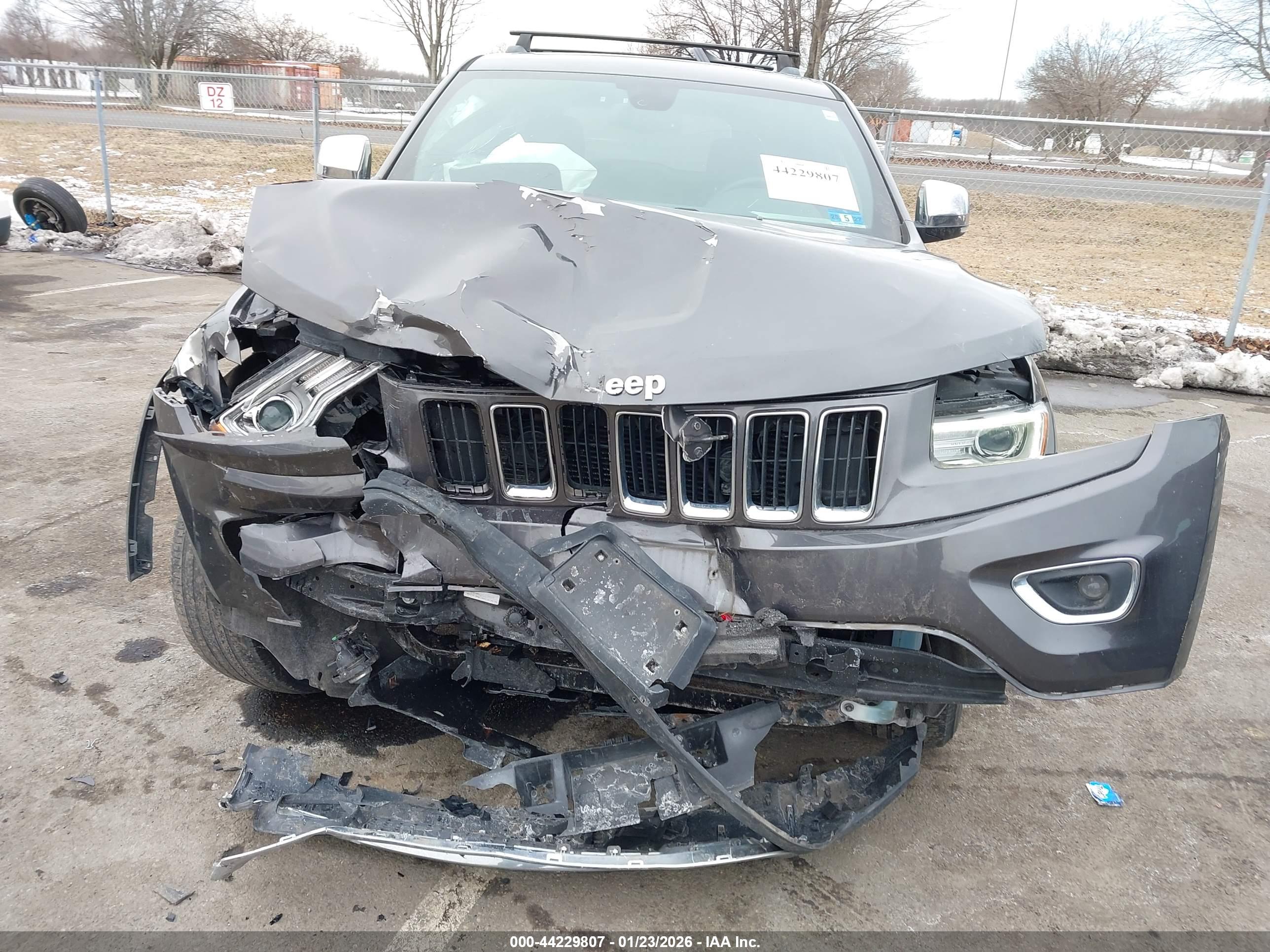 JEEP GRAND image 6