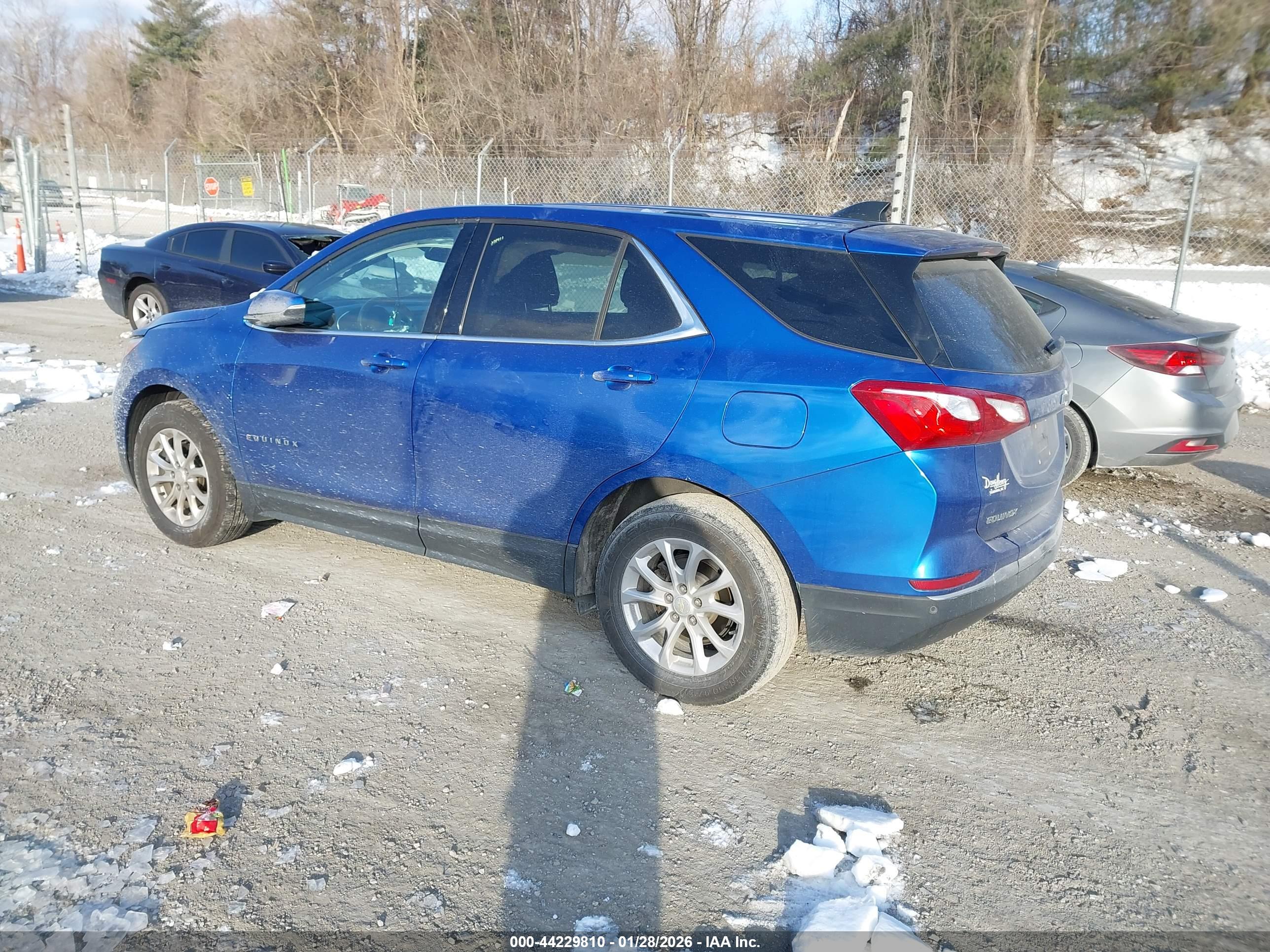 CHEVROLET EQUINOX image 3