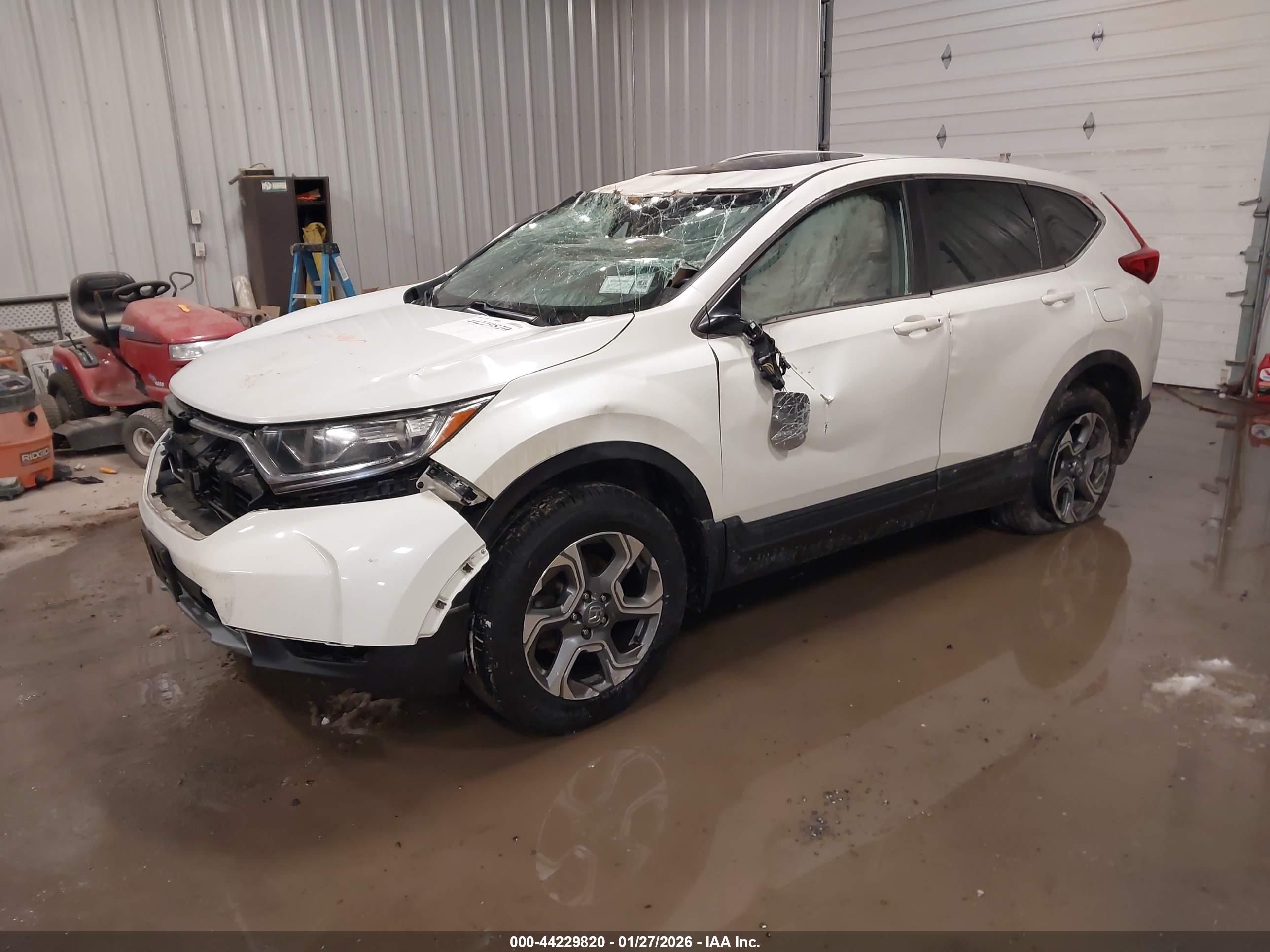 HONDA CR-V image 2