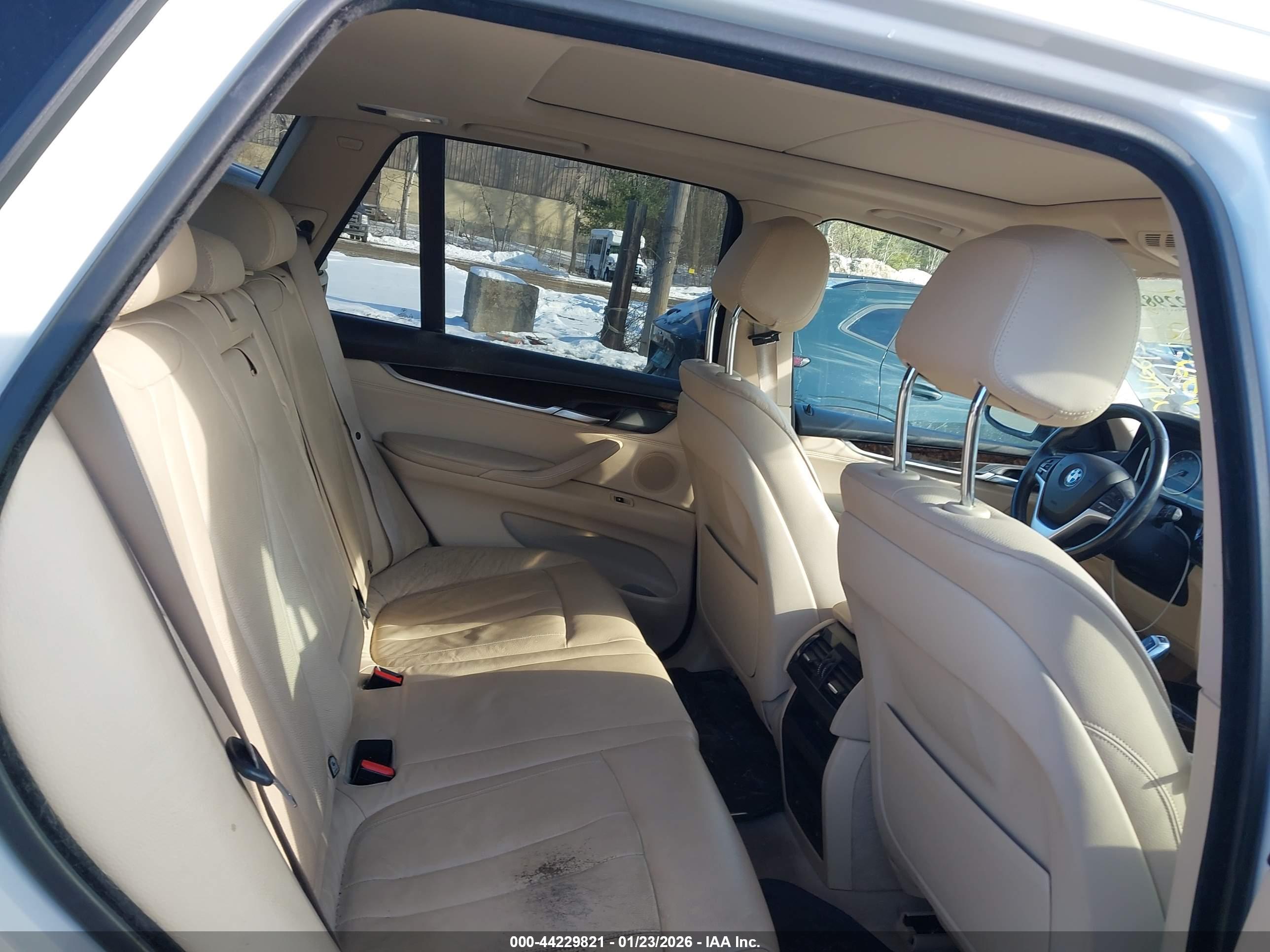 BMW X5 image 8