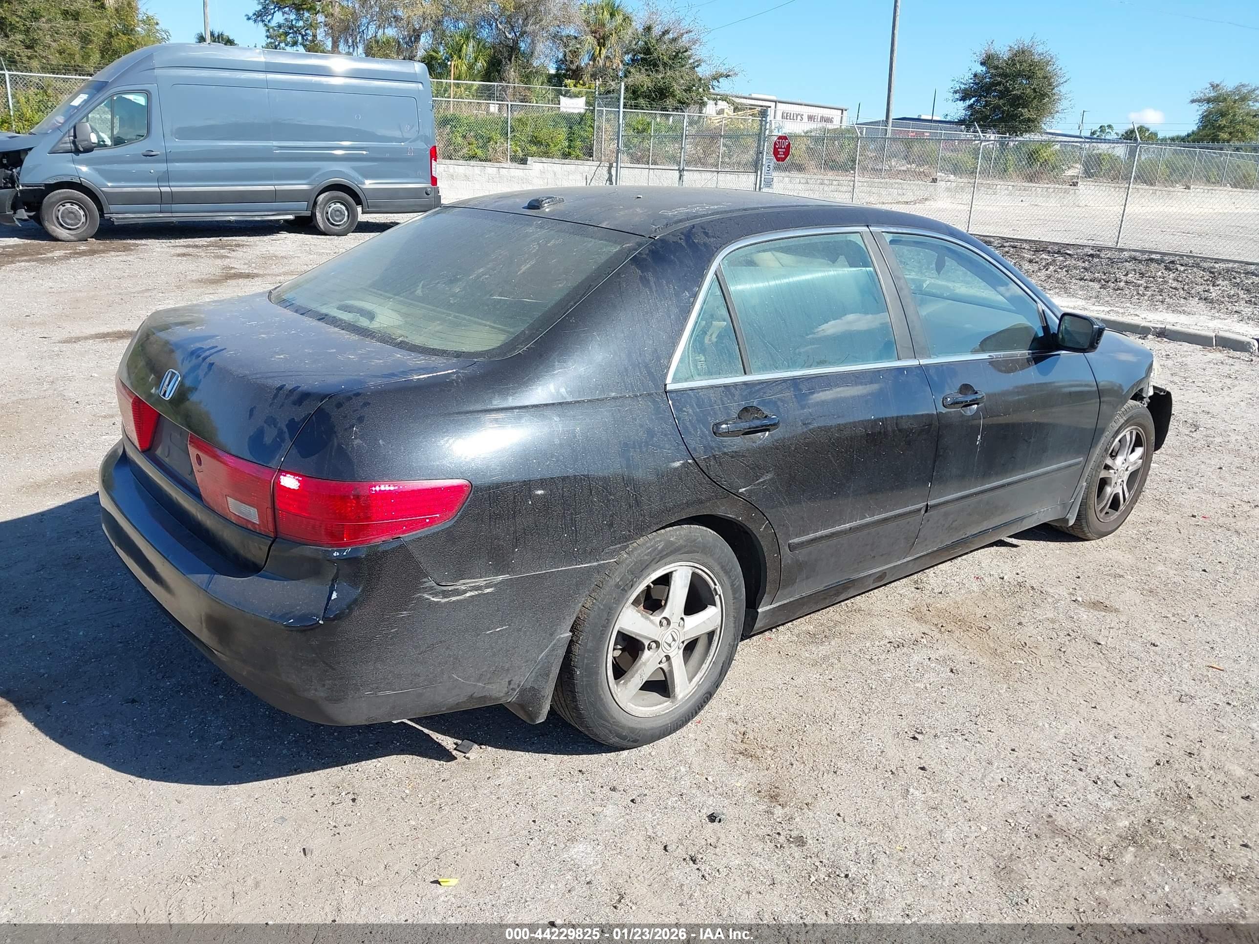 HONDA ACCORD image 4