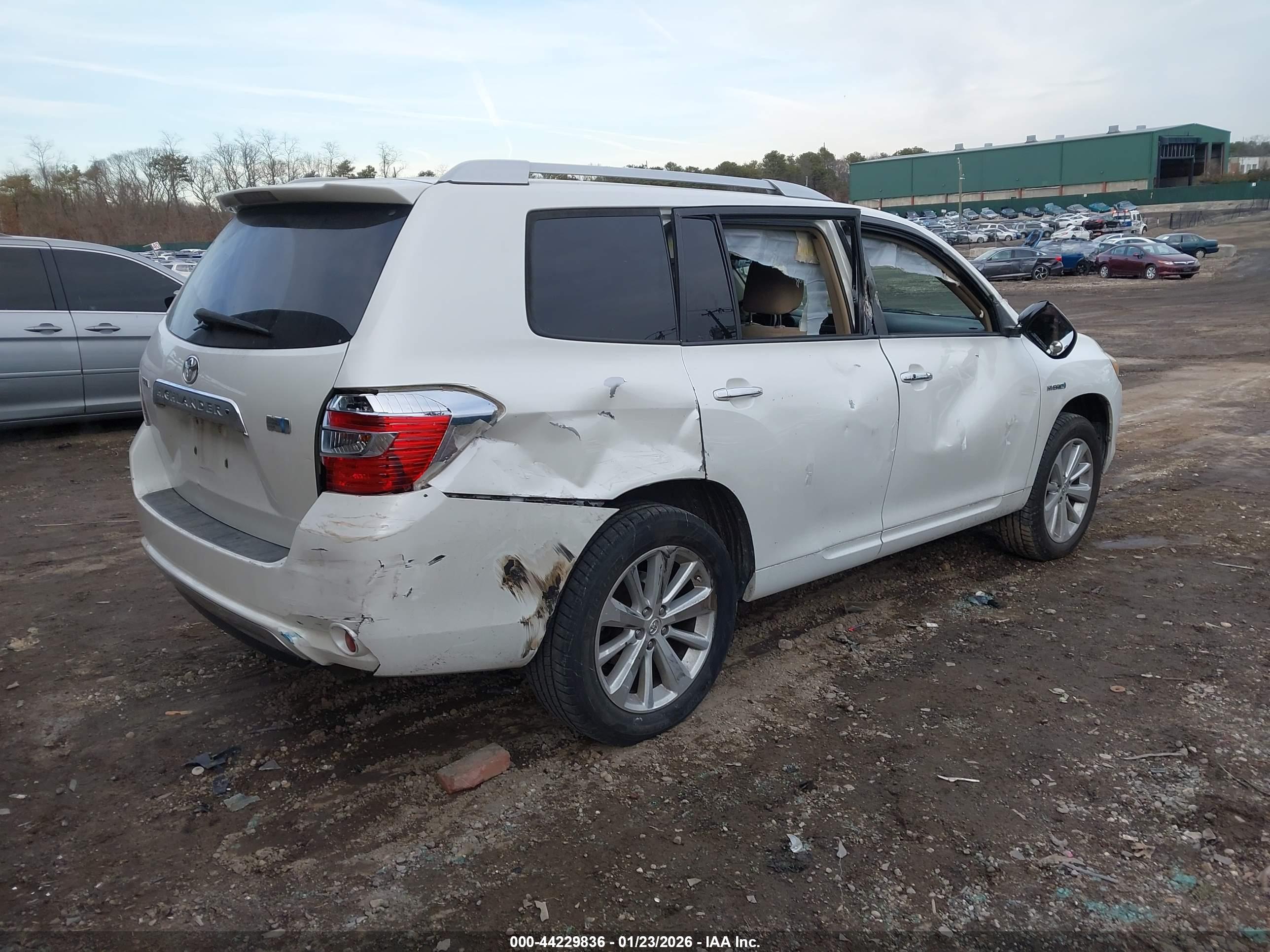 TOYOTA HIGHLANDER image 4