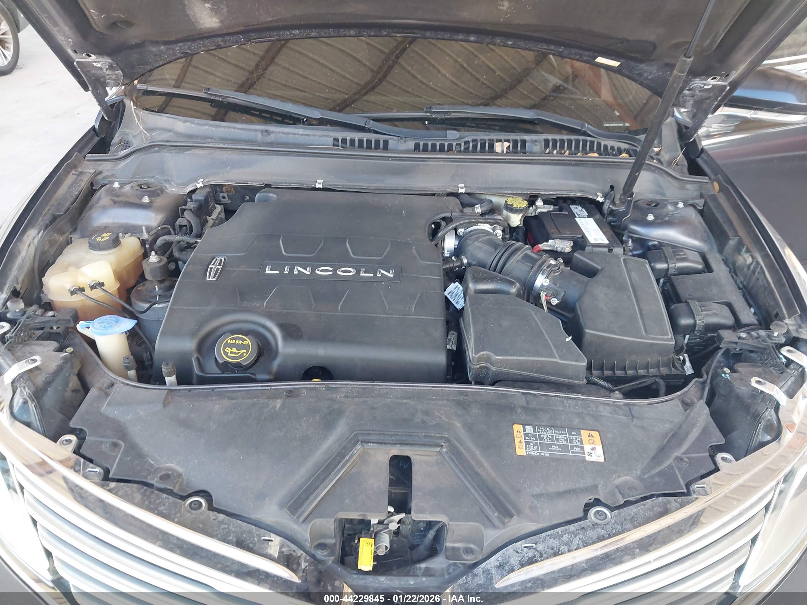 LINCOLN MKZ image 10