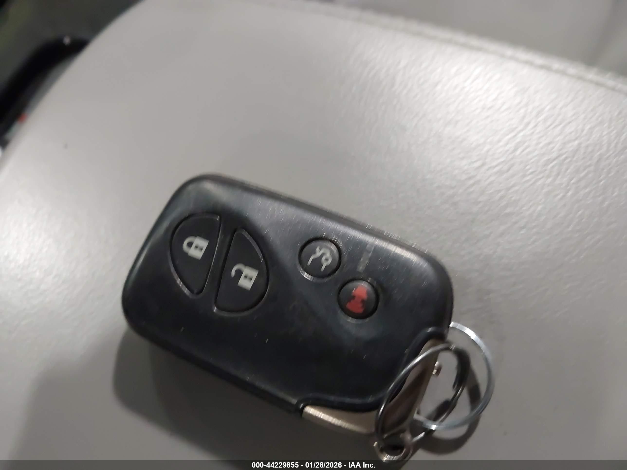 LEXUS GS image 11