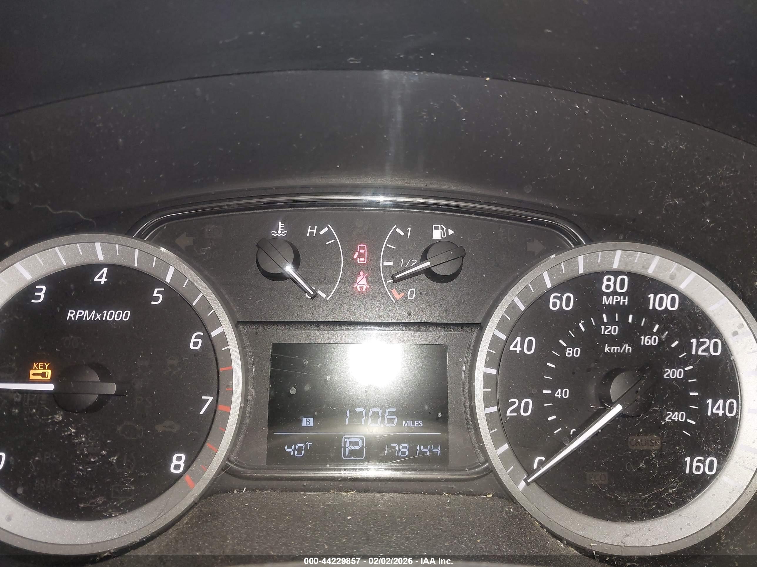 NISSAN SENTRA image 7