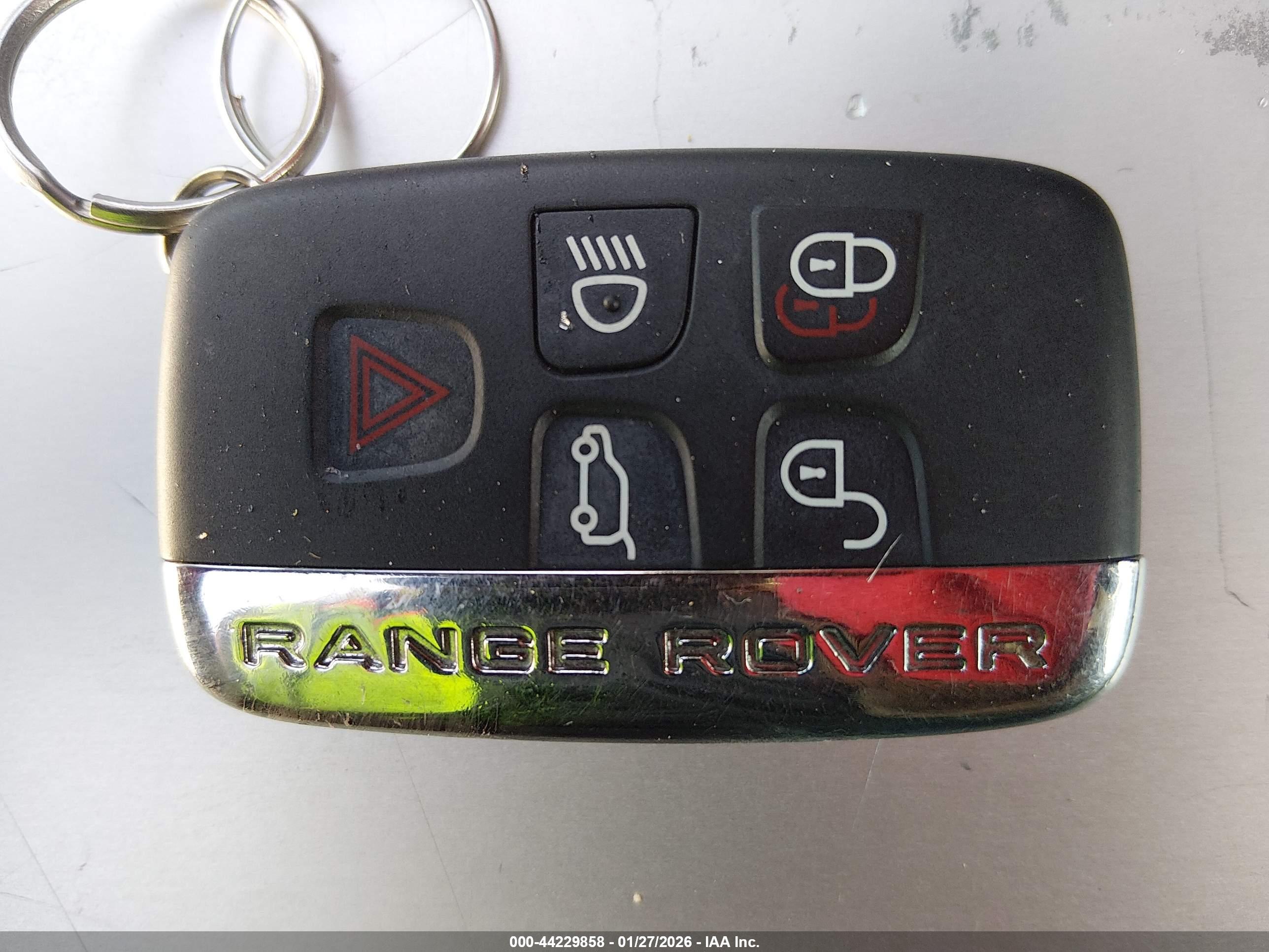 LAND ROVER image 11