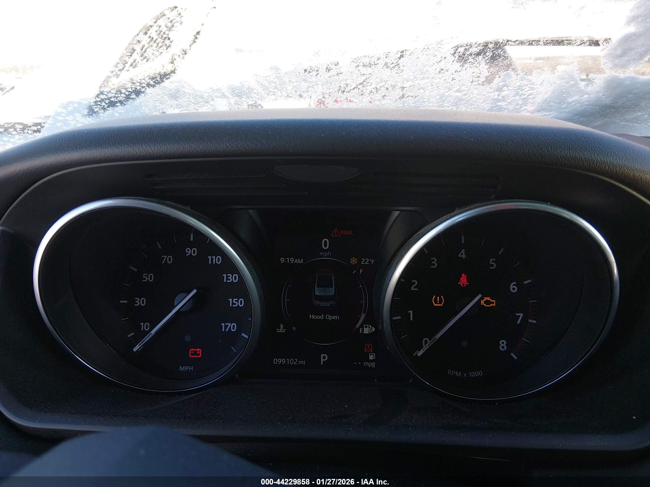LAND ROVER image 7