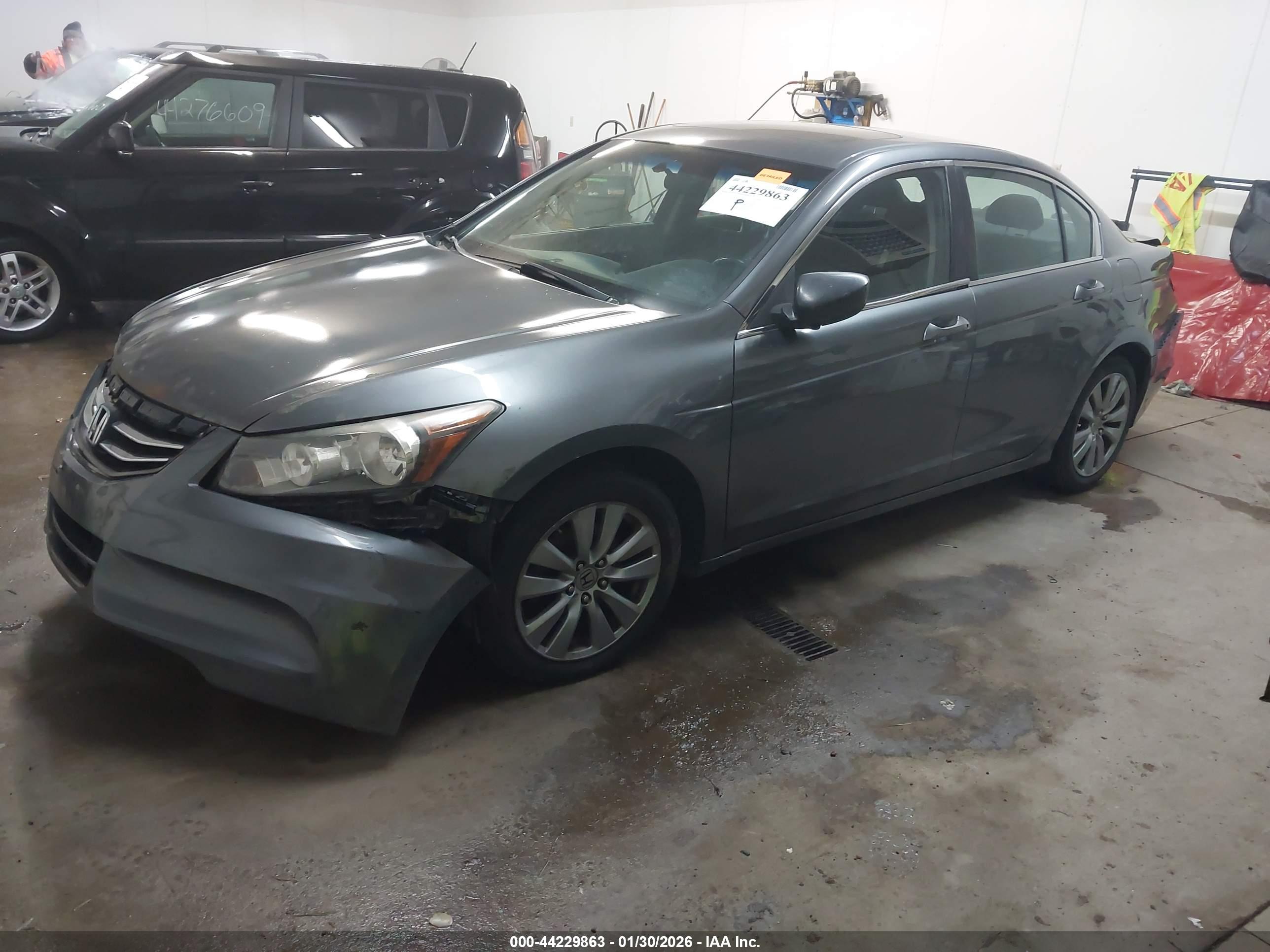 HONDA ACCORD image 2