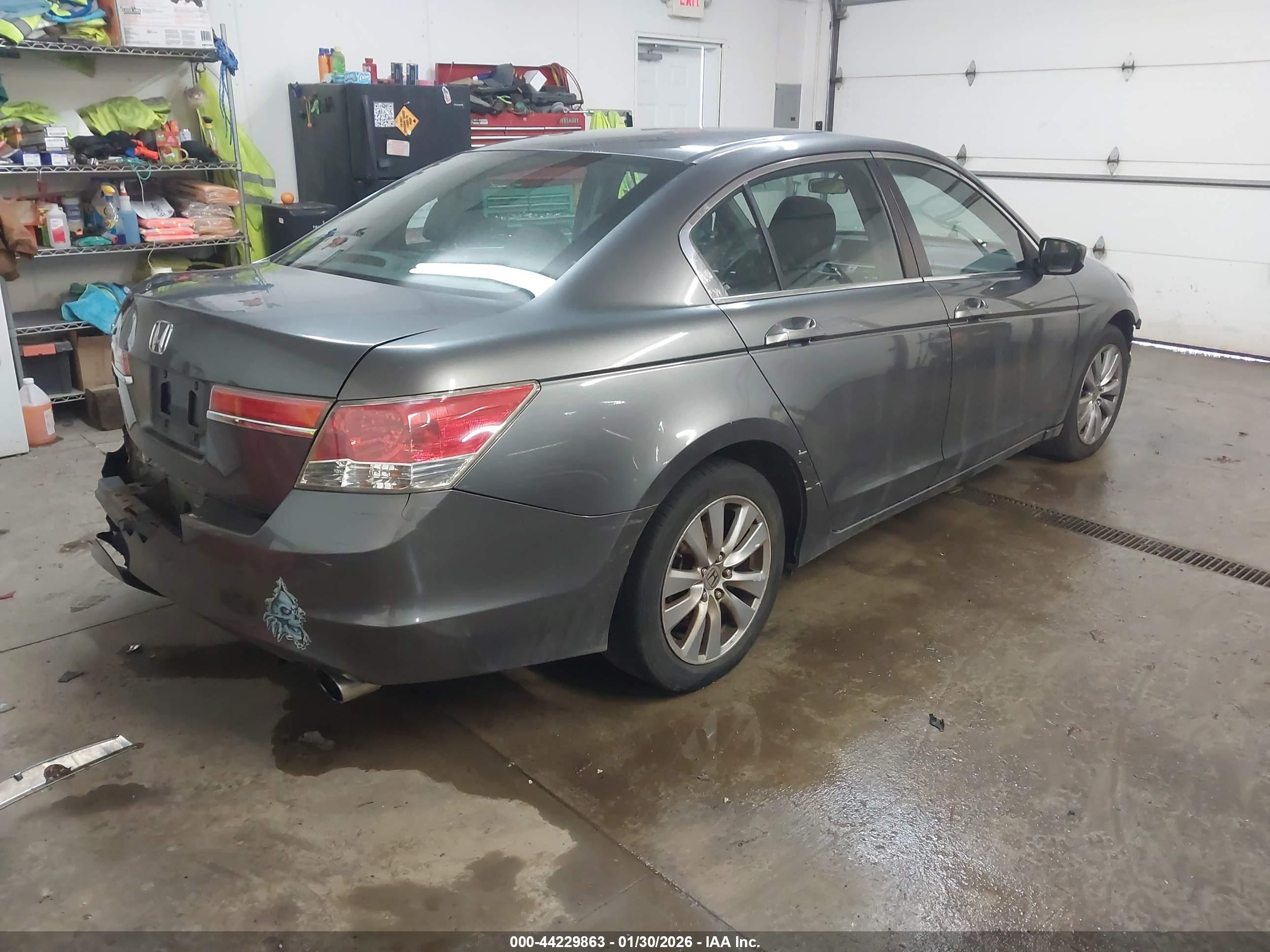 HONDA ACCORD image 4