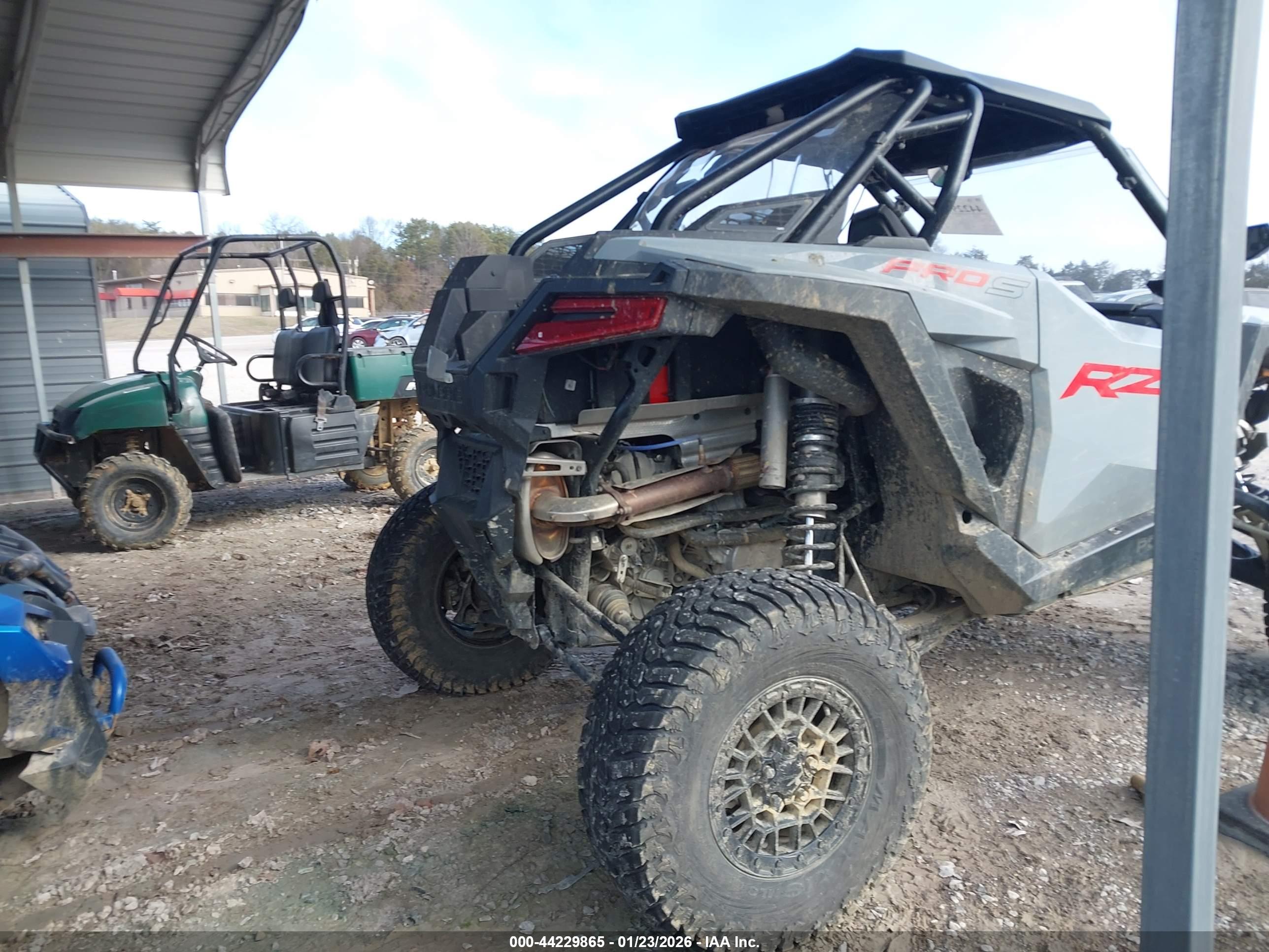POLARIS RZR image 4