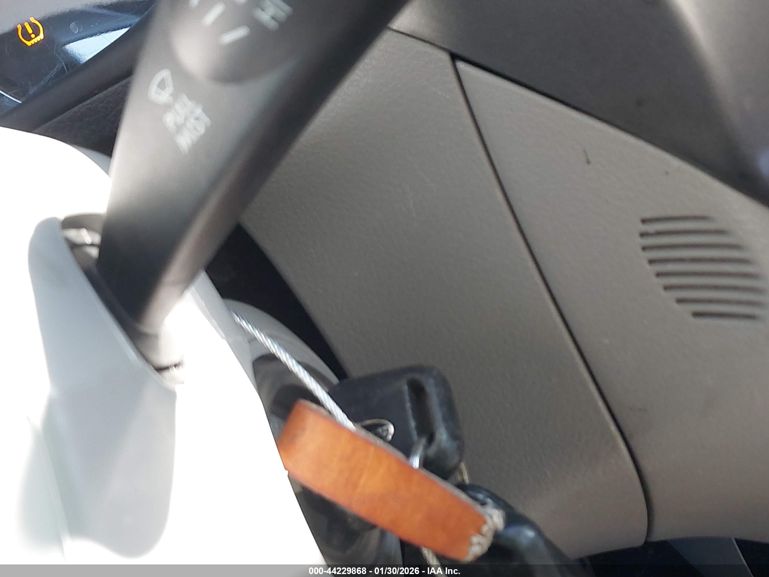 SUBARU FORESTER image 11