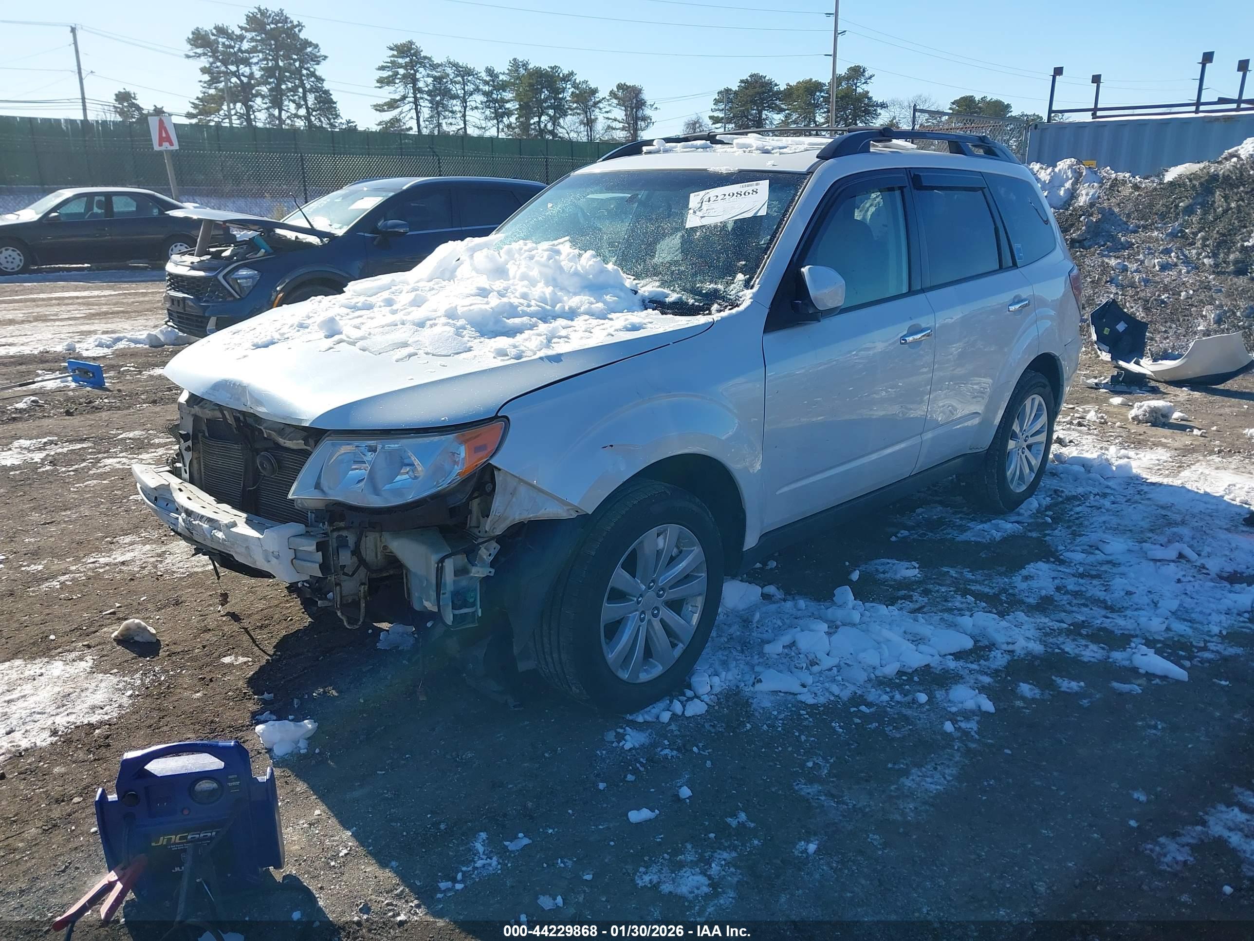 SUBARU FORESTER image 2