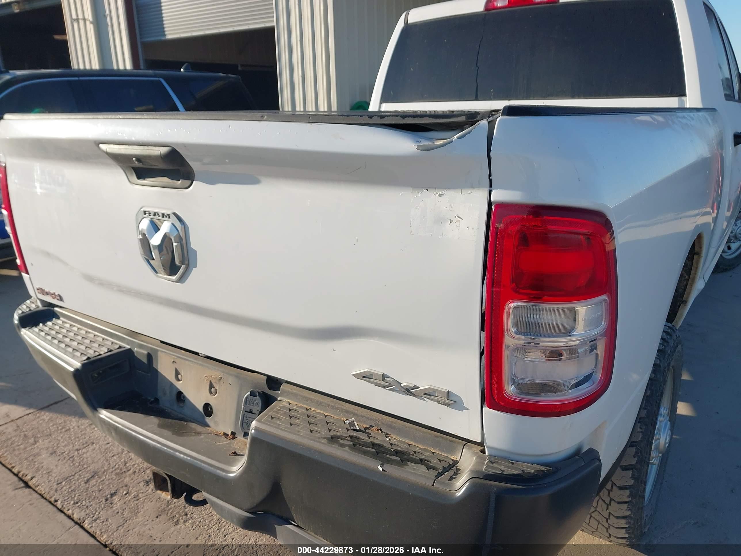 RAM 2500 image 6