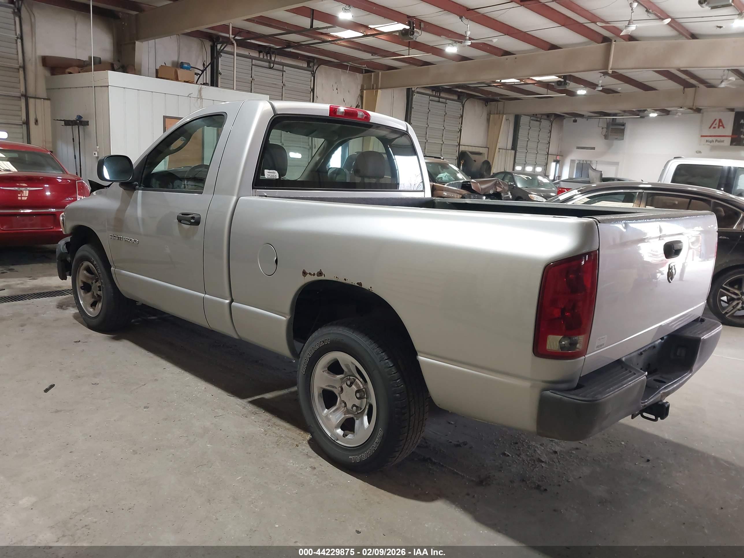 DODGE RAM image 3