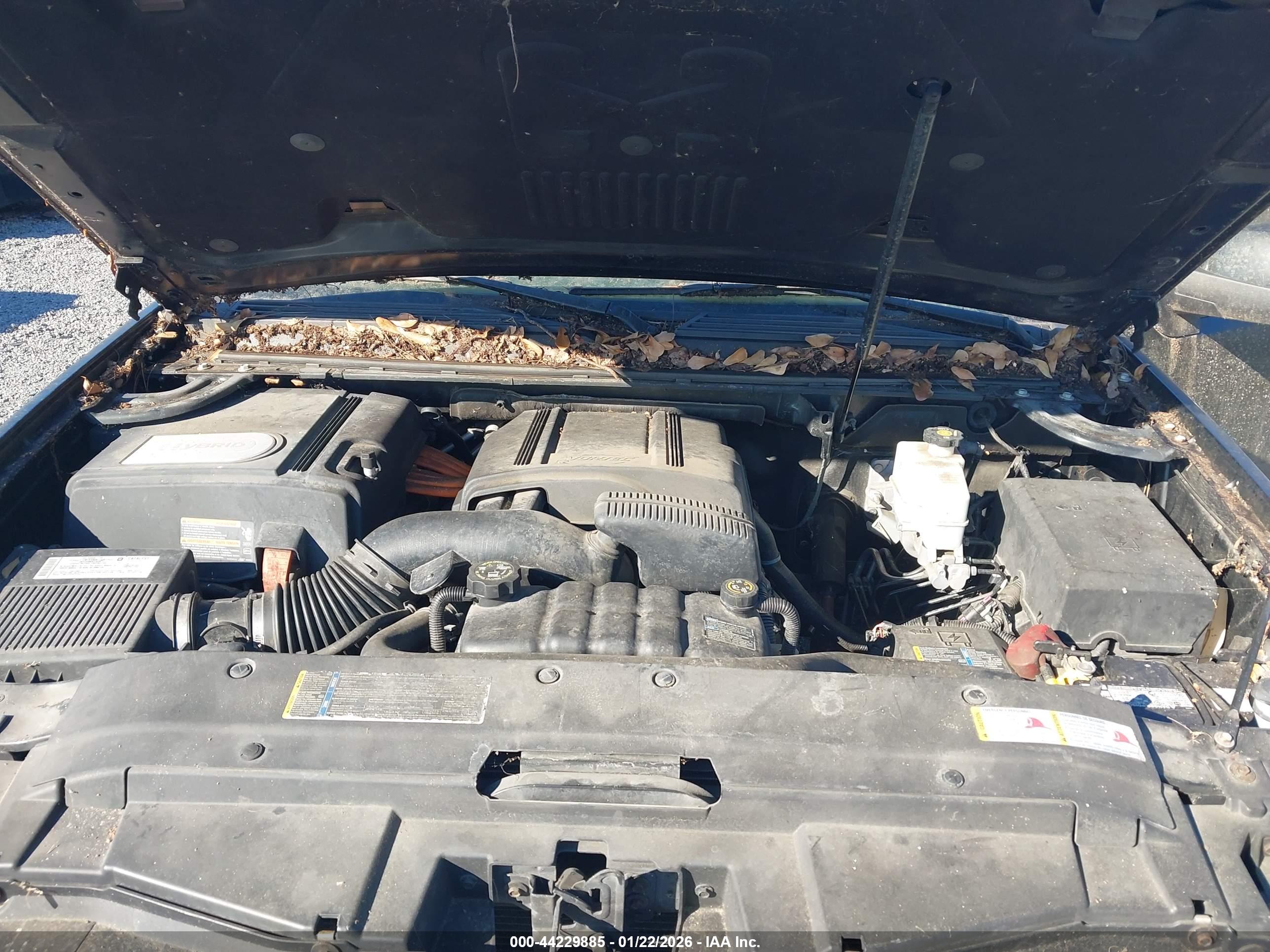 CHEVROLET TAHOE image 10