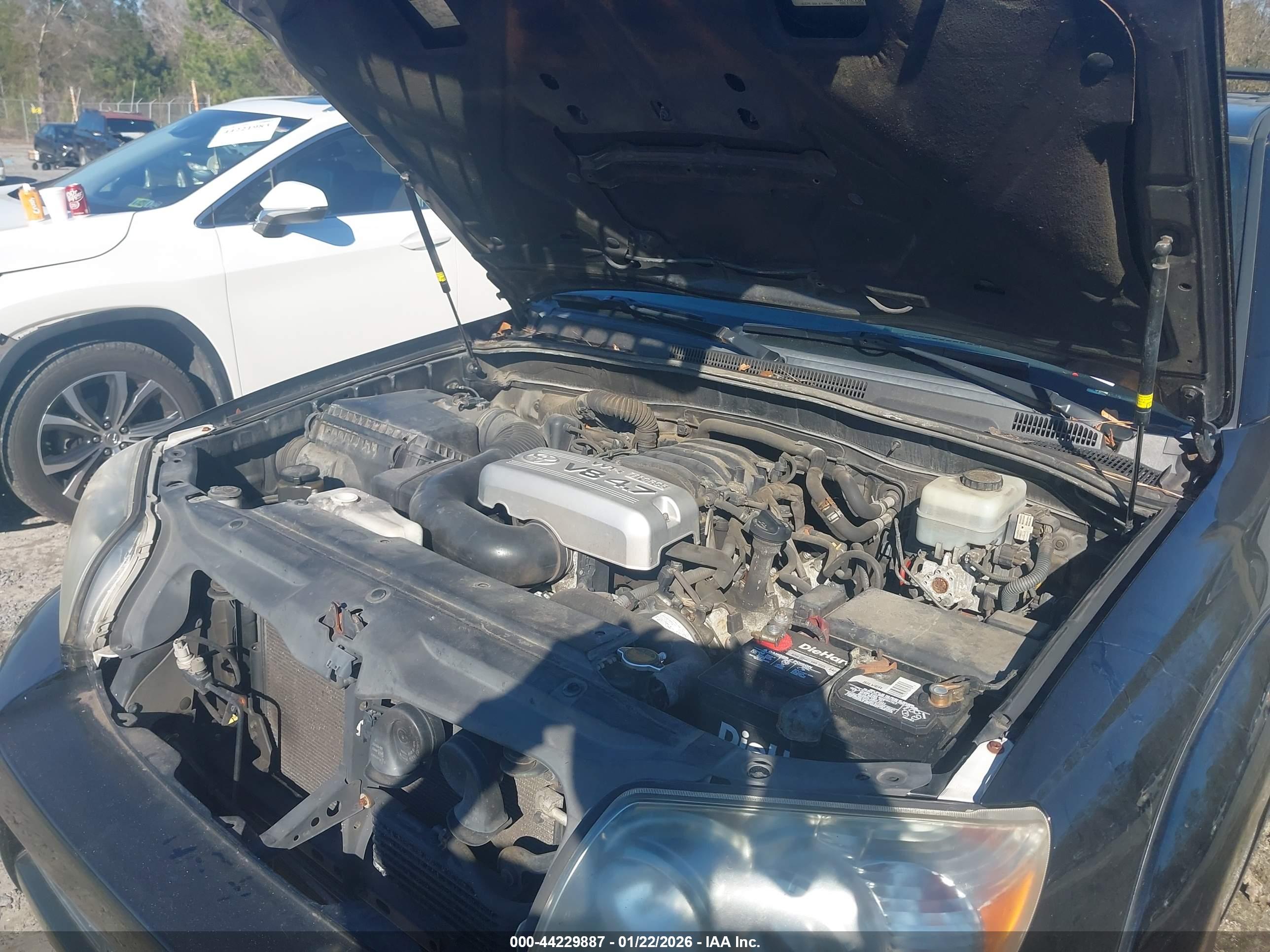 TOYOTA 4RUNNER image 10