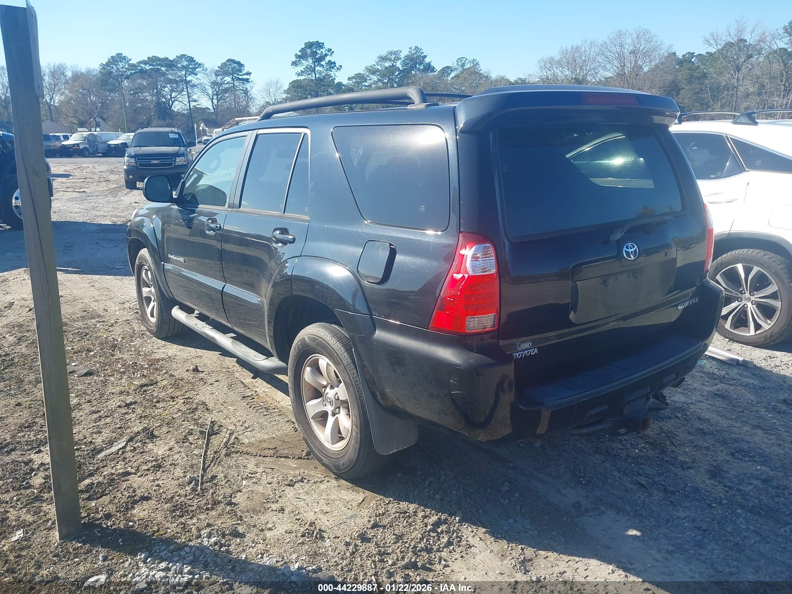 TOYOTA 4RUNNER image 3