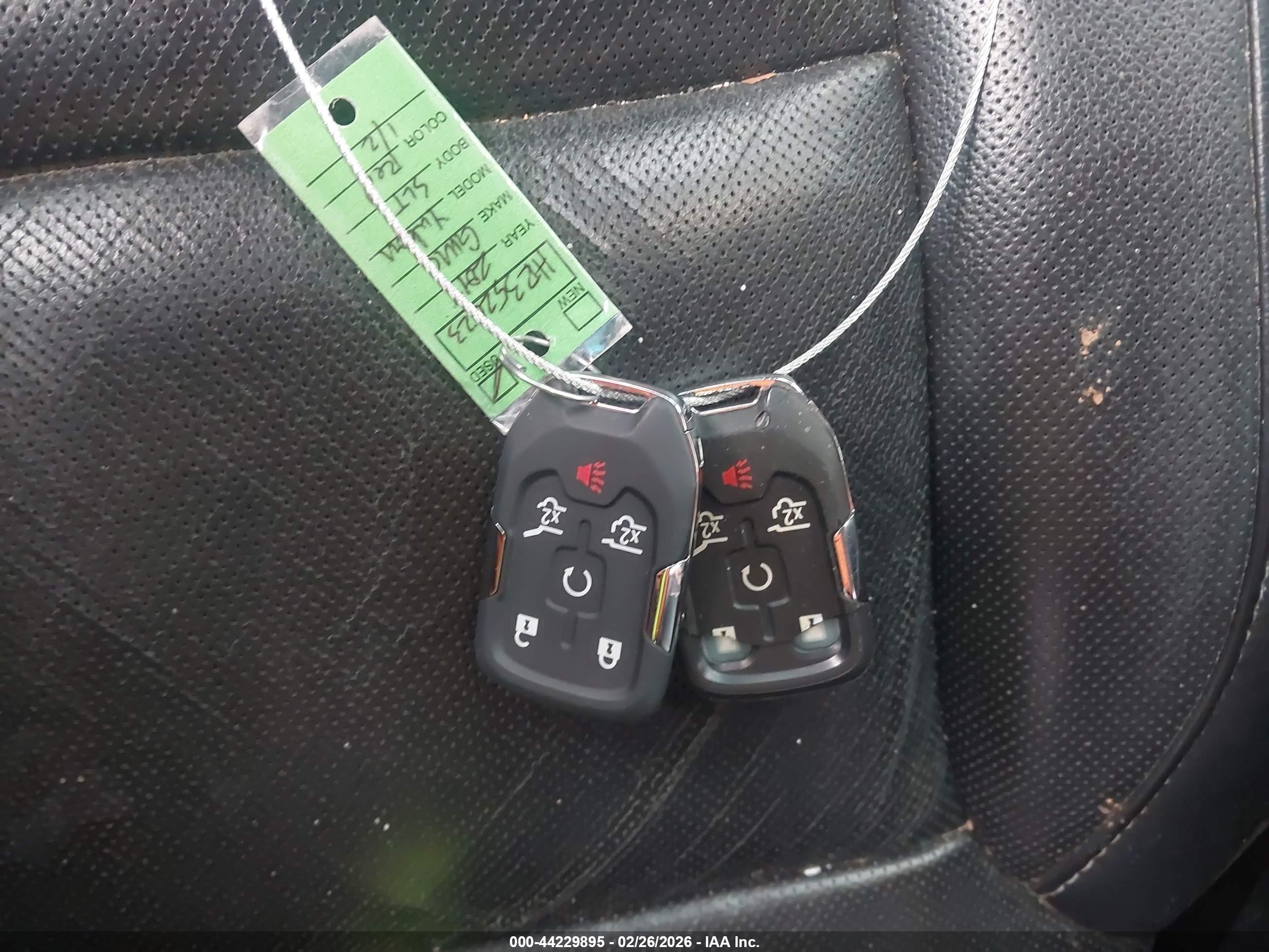 GMC YUKON image 11