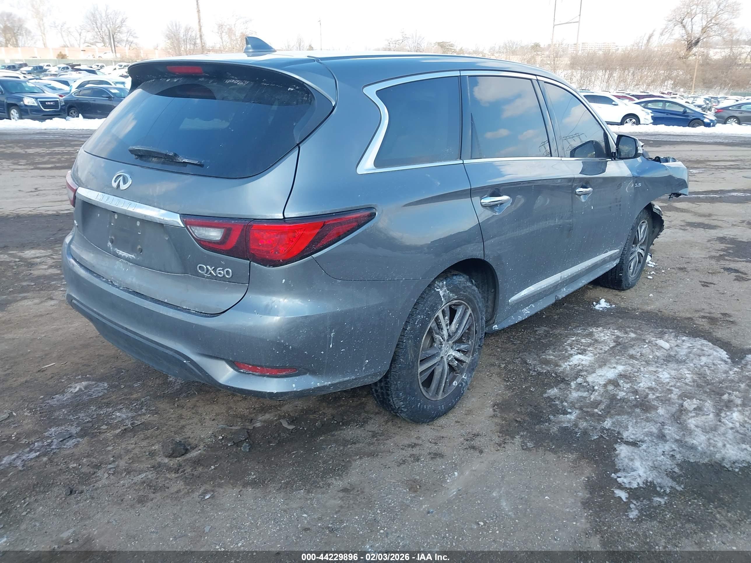 INFINITI QX60 image 4