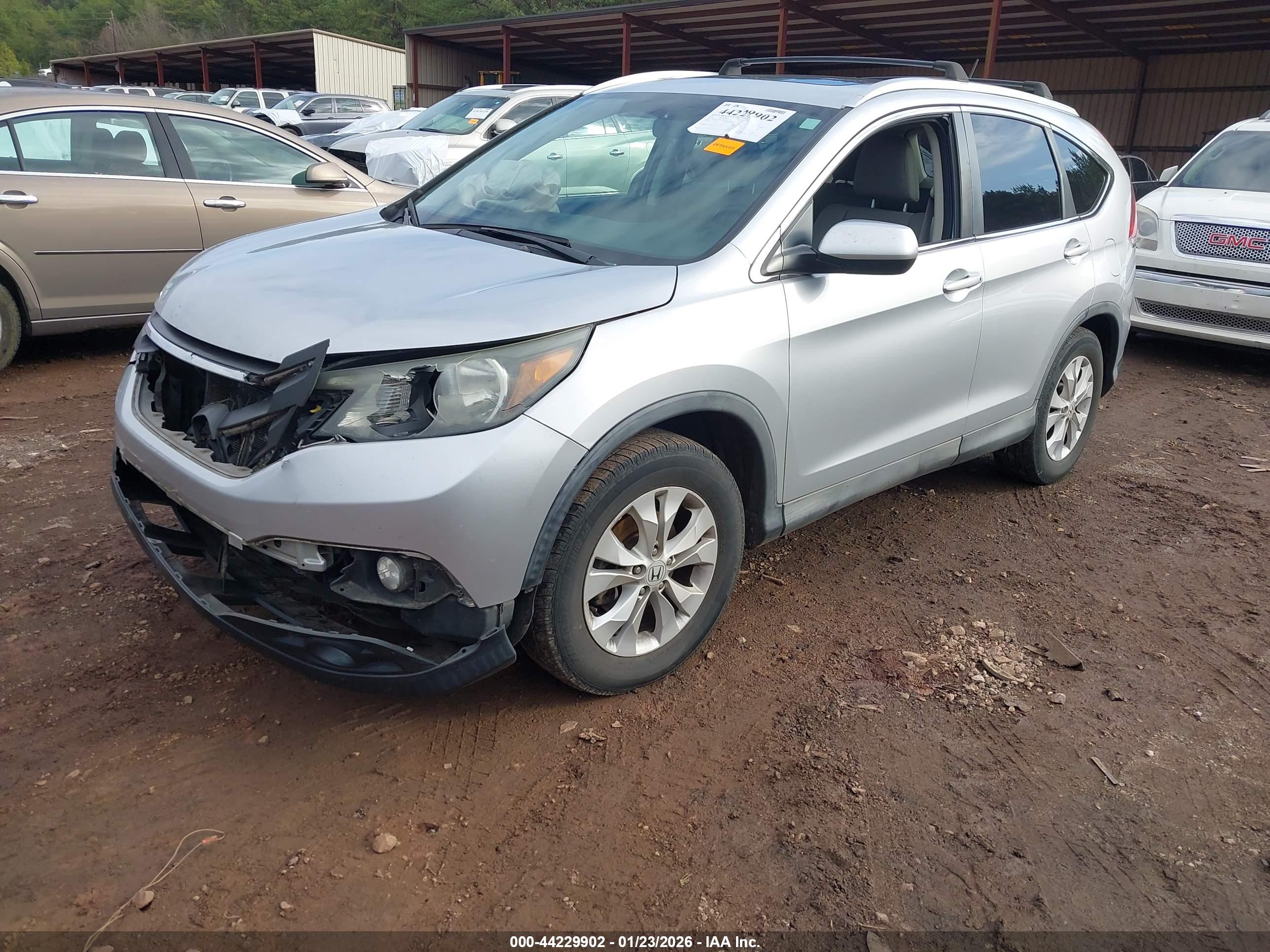 HONDA CR-V image 2