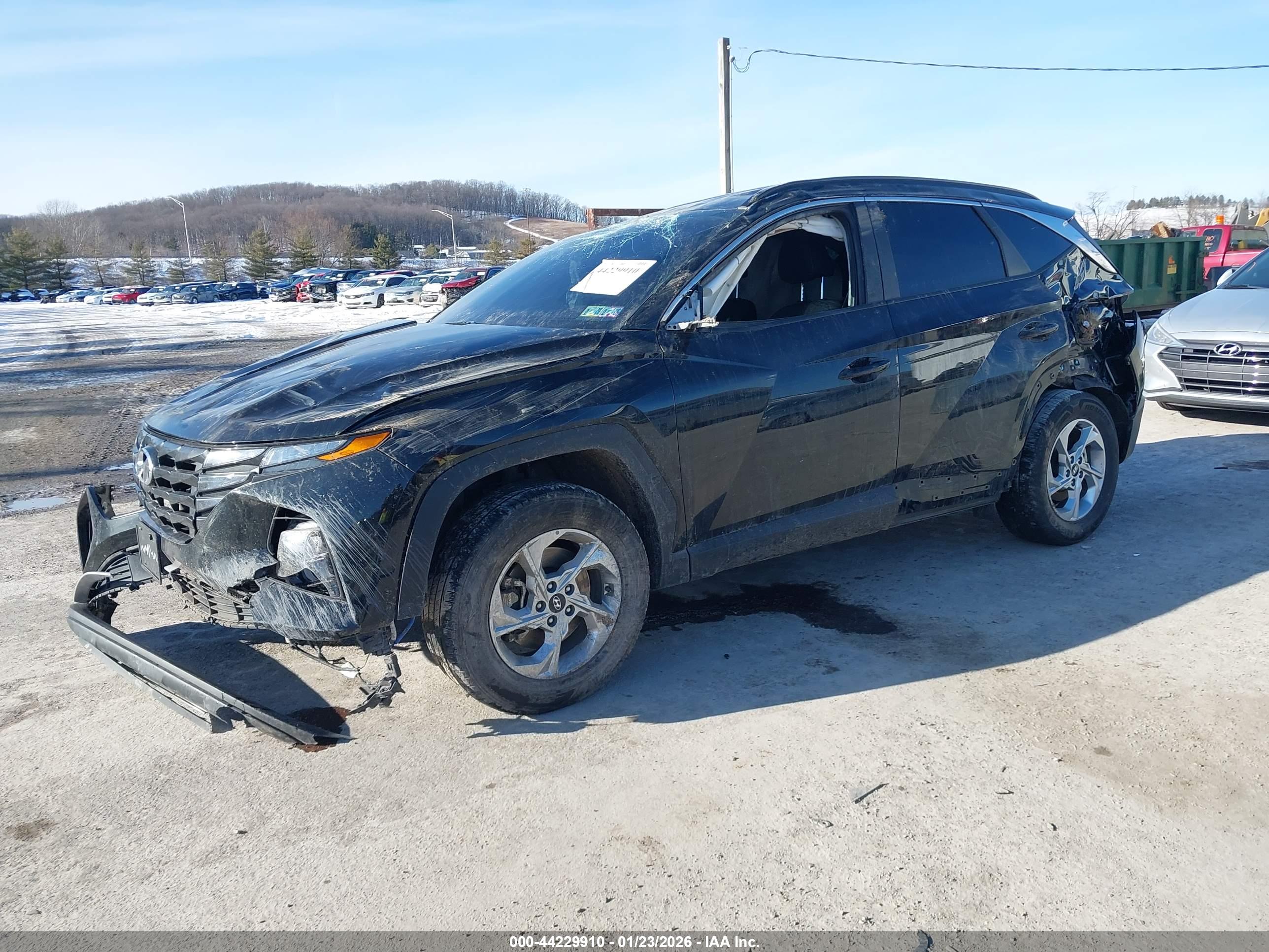 HYUNDAI TUCSON image 2