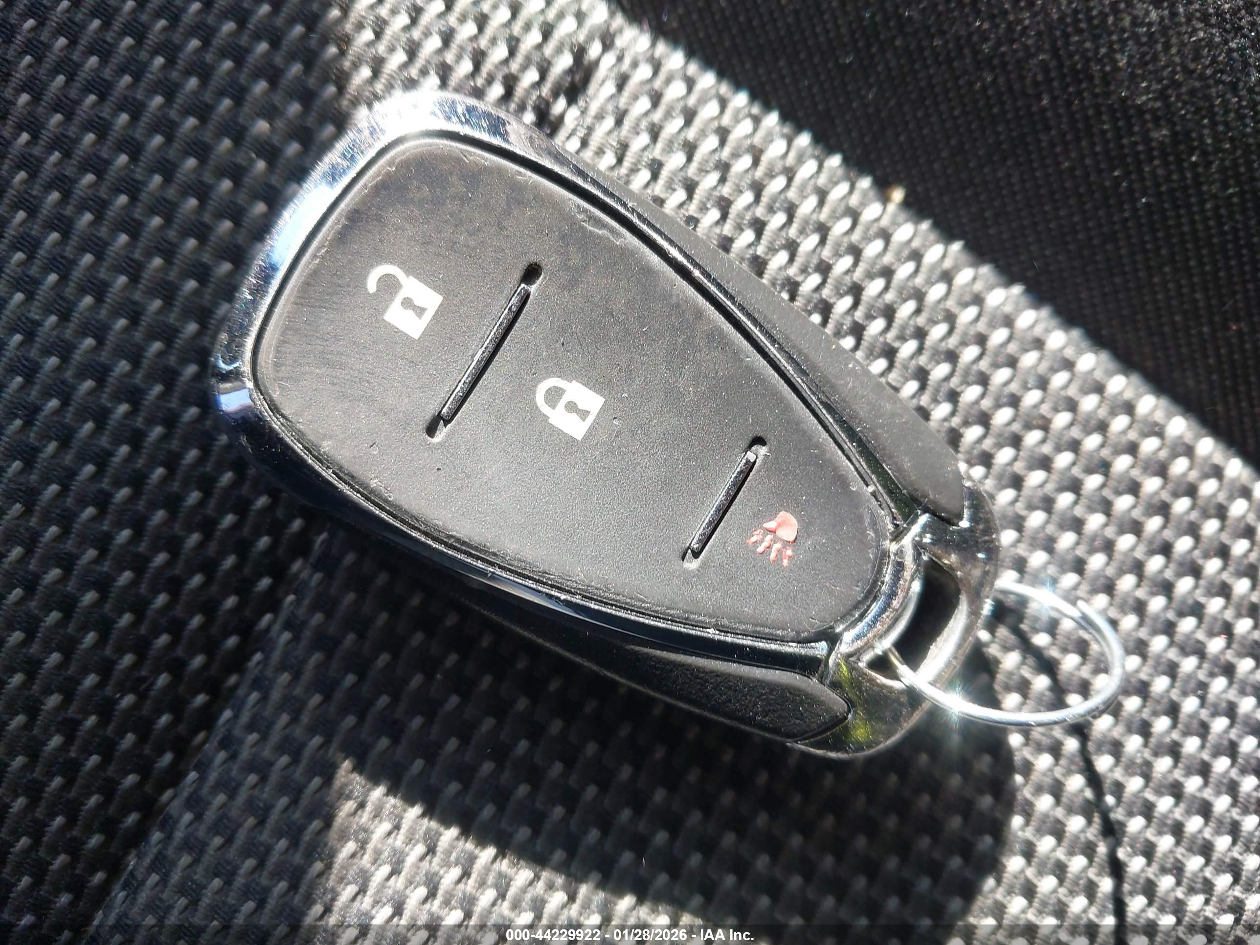 CHEVROLET TRAVERSE image 11