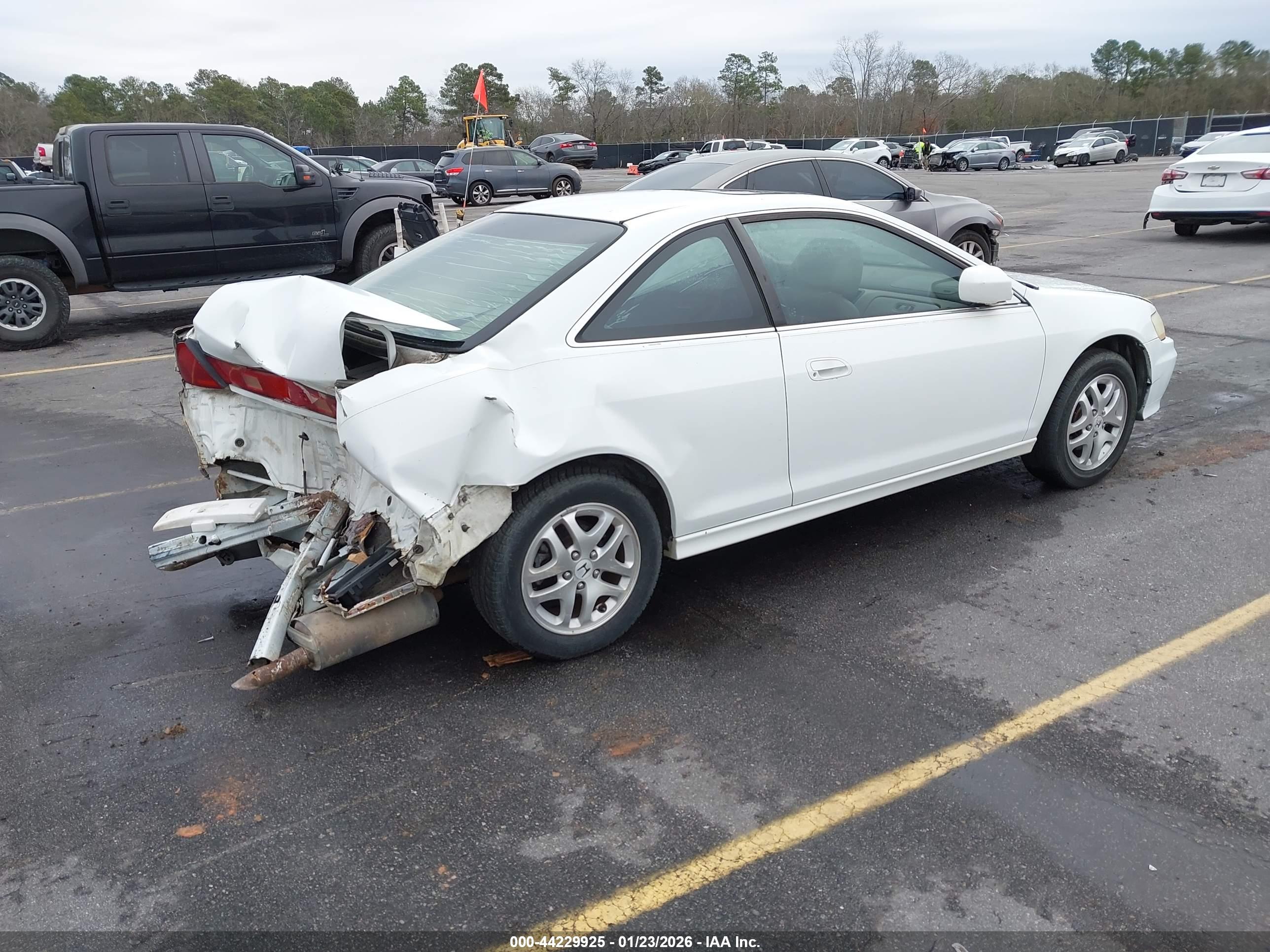 HONDA ACCORD image 4