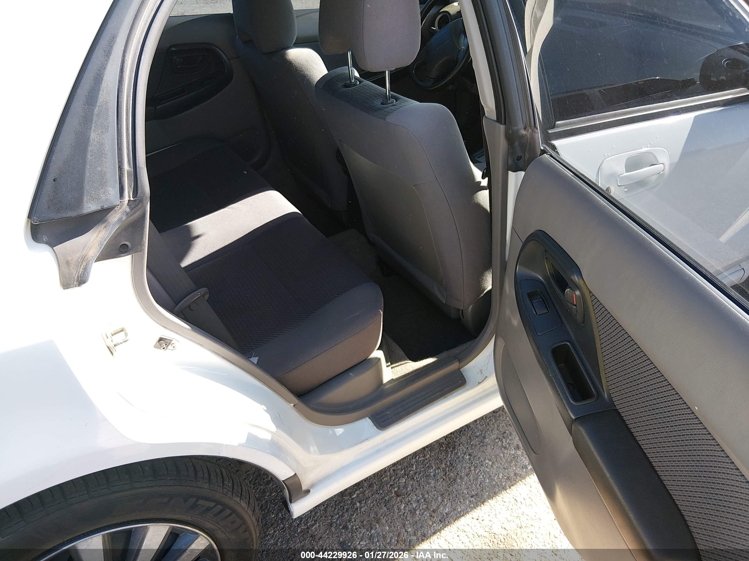 SUBARU IMPREZA image 8