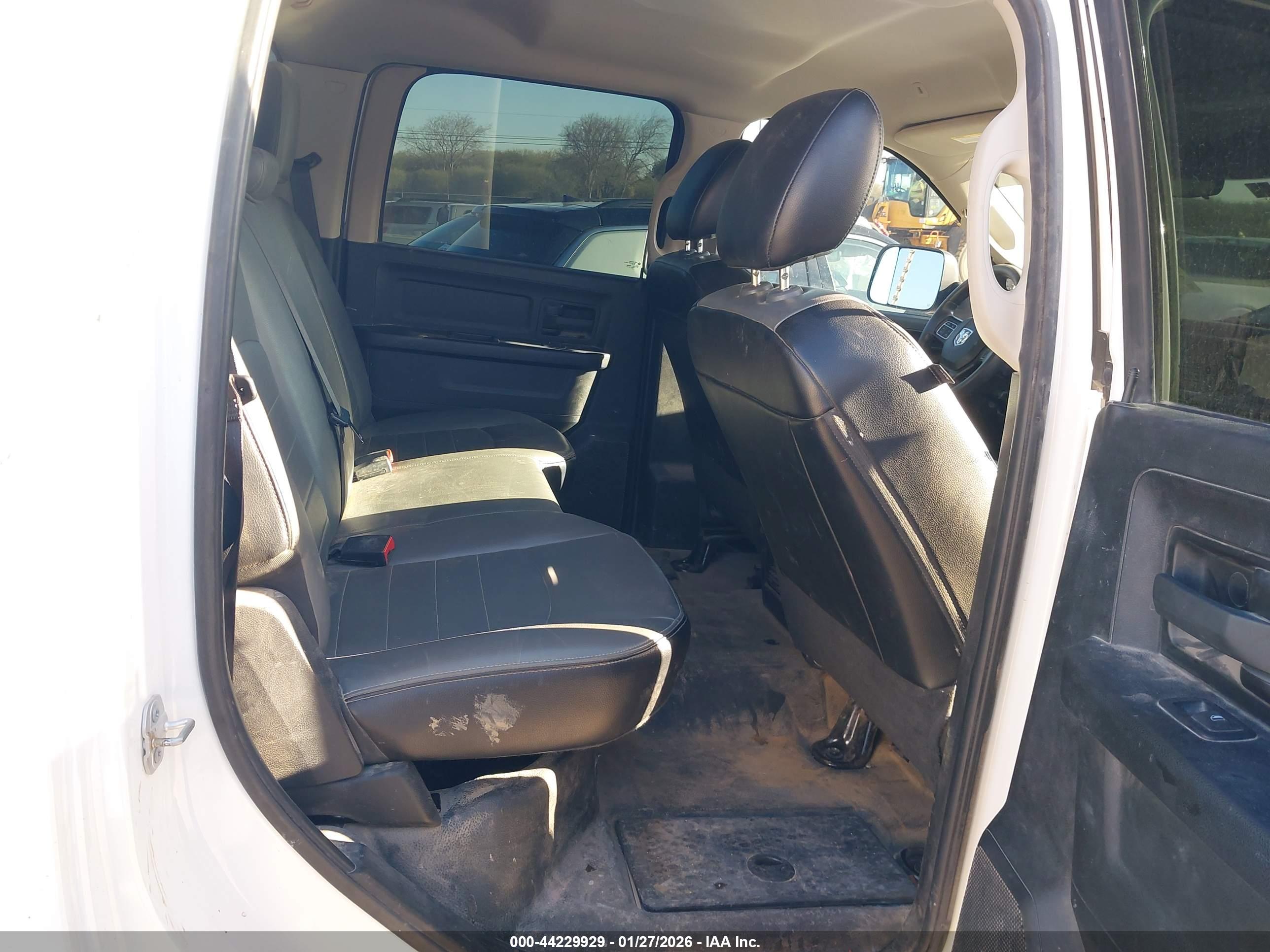 RAM 1500 image 8