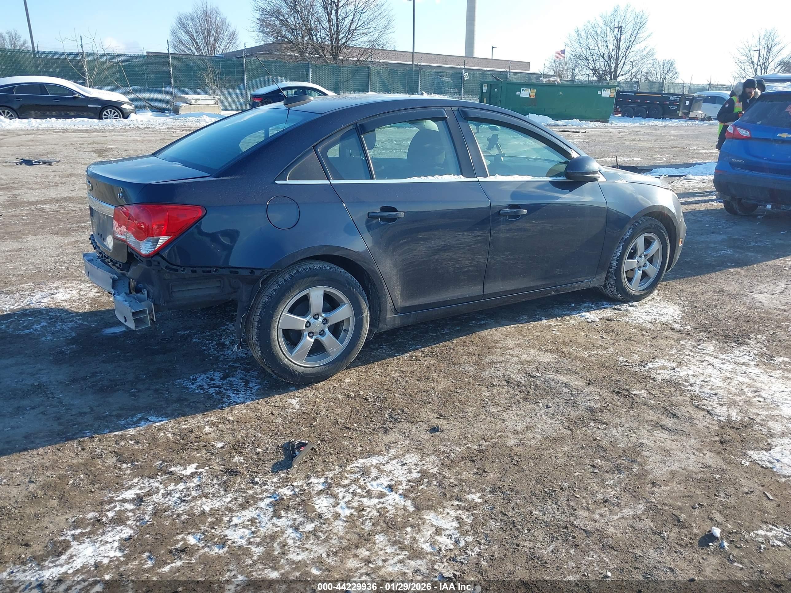 CHEVROLET CRUZE image 4