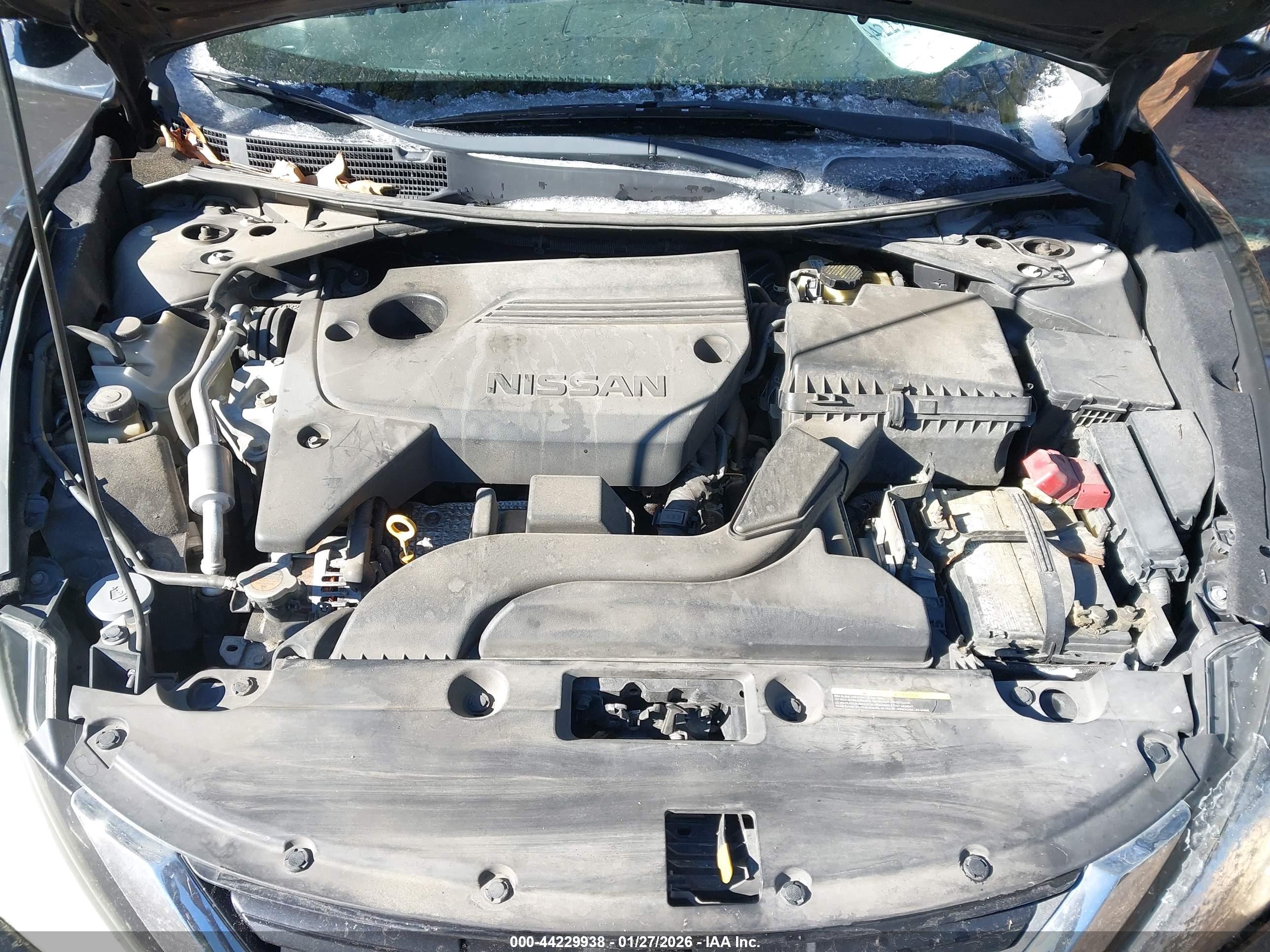 NISSAN ALTIMA image 10