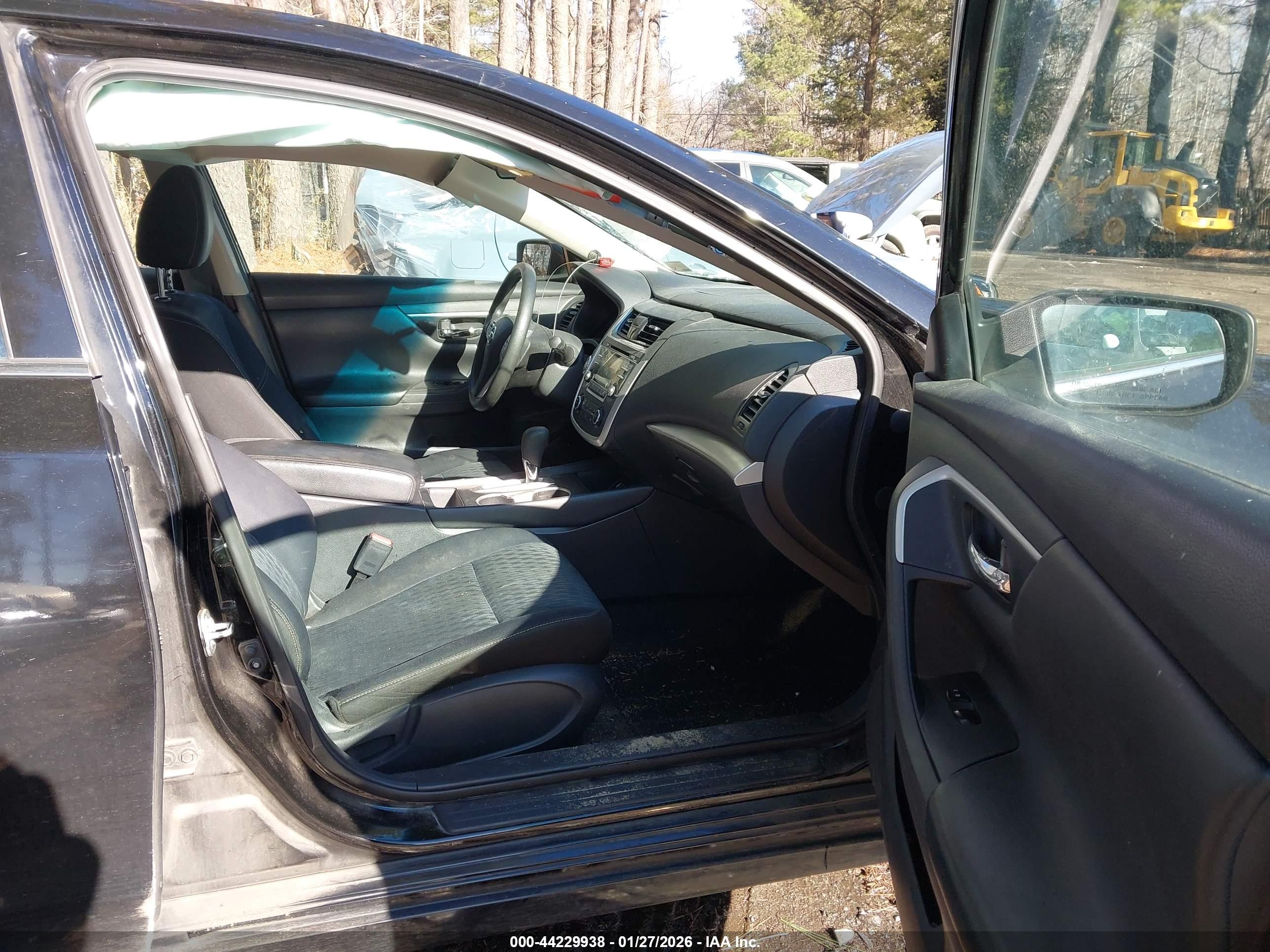 NISSAN ALTIMA image 5