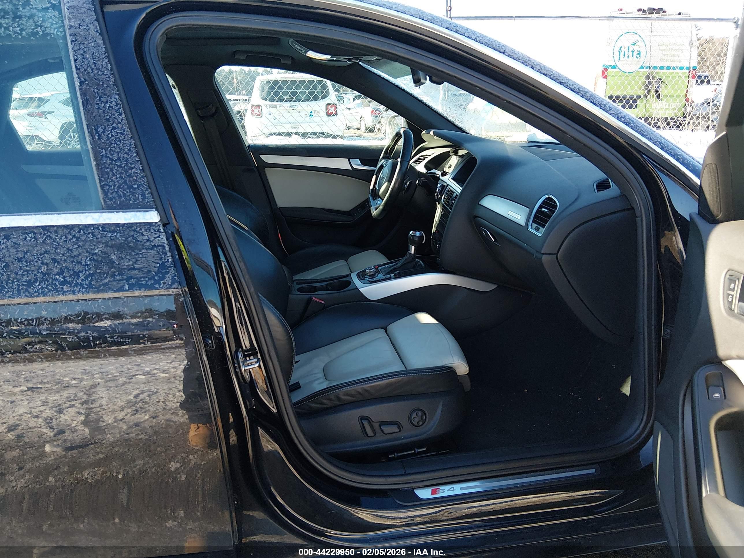 AUDI S4 image 5
