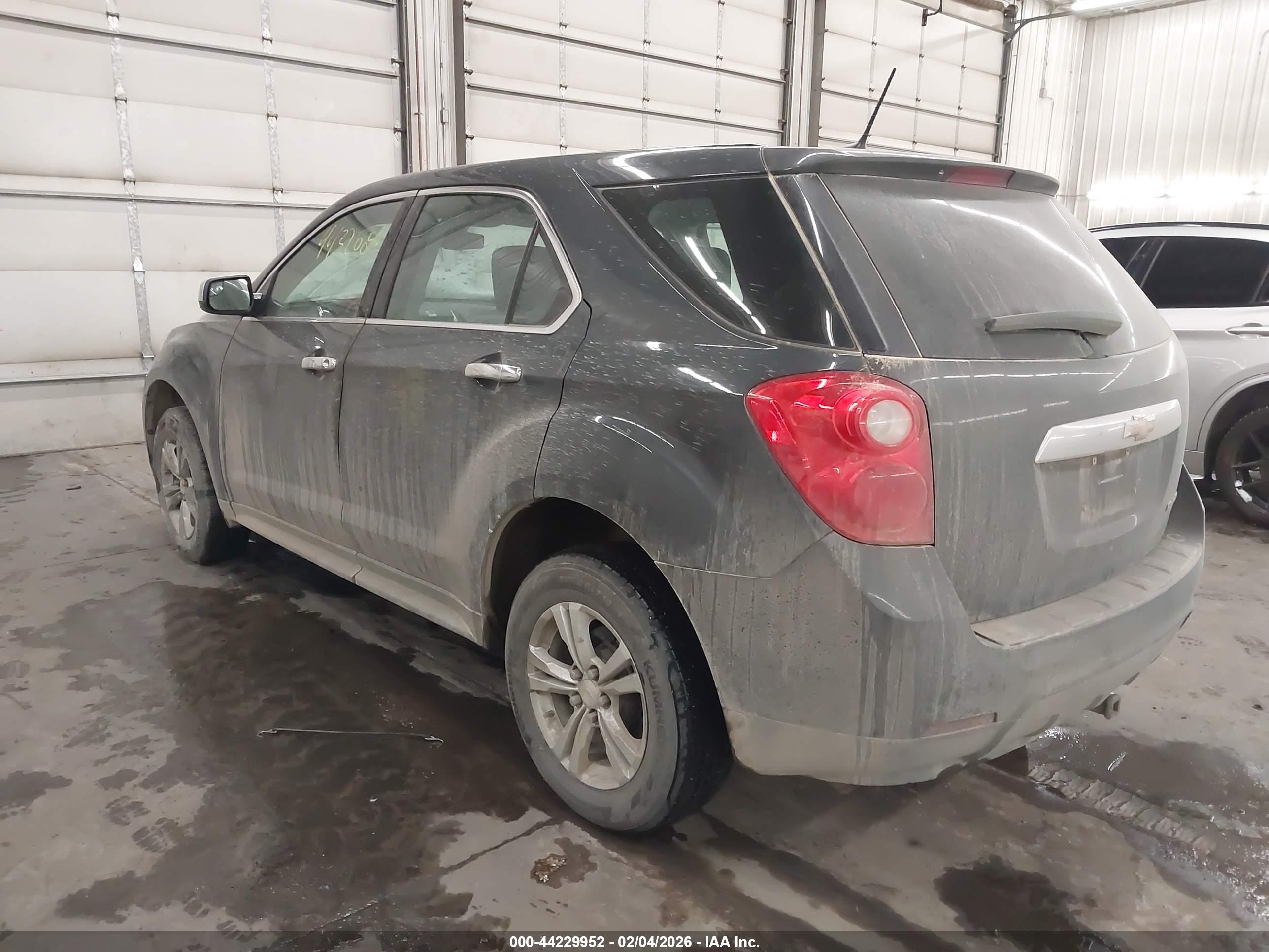 CHEVROLET EQUINOX image 3