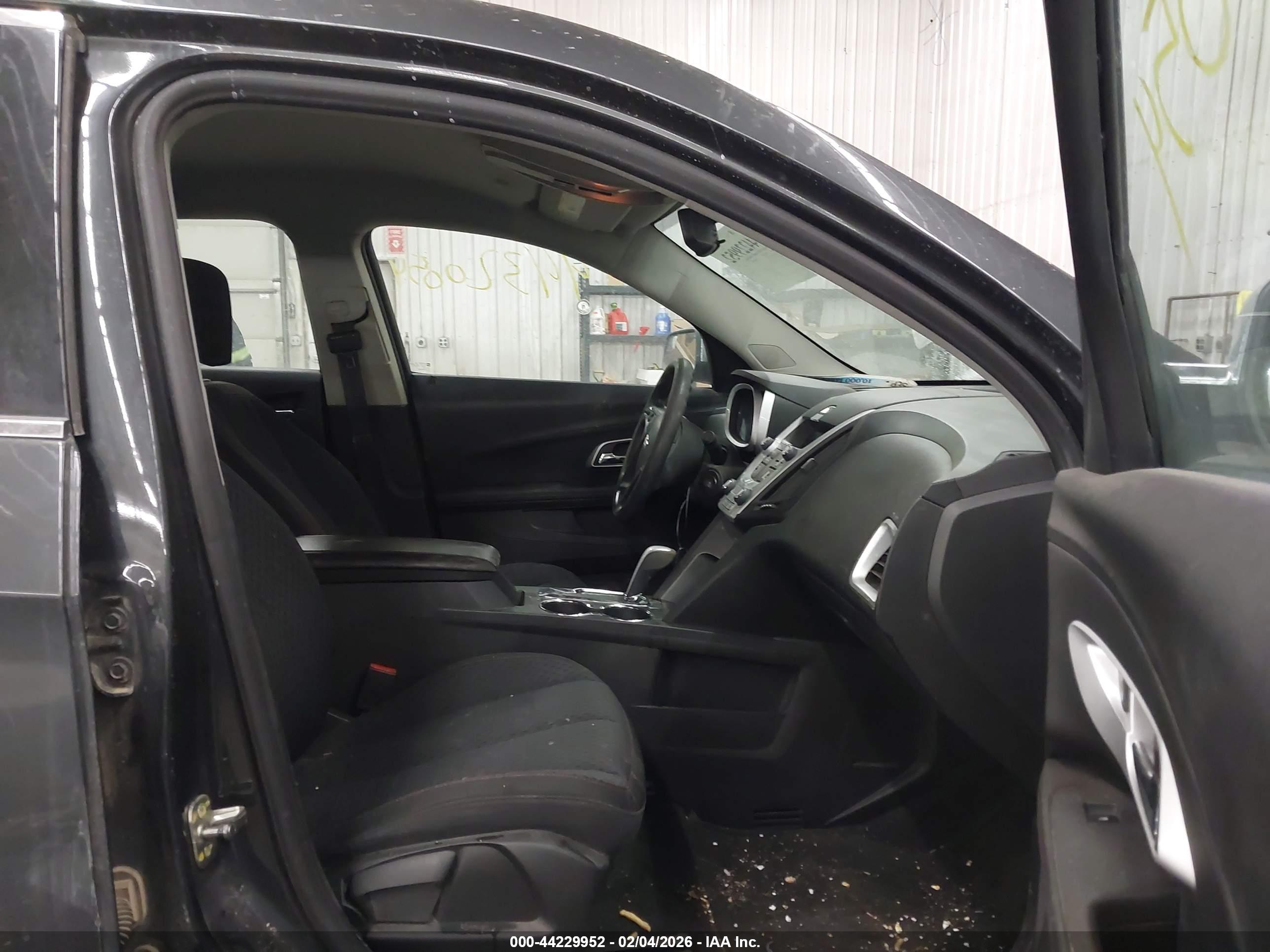 CHEVROLET EQUINOX image 5