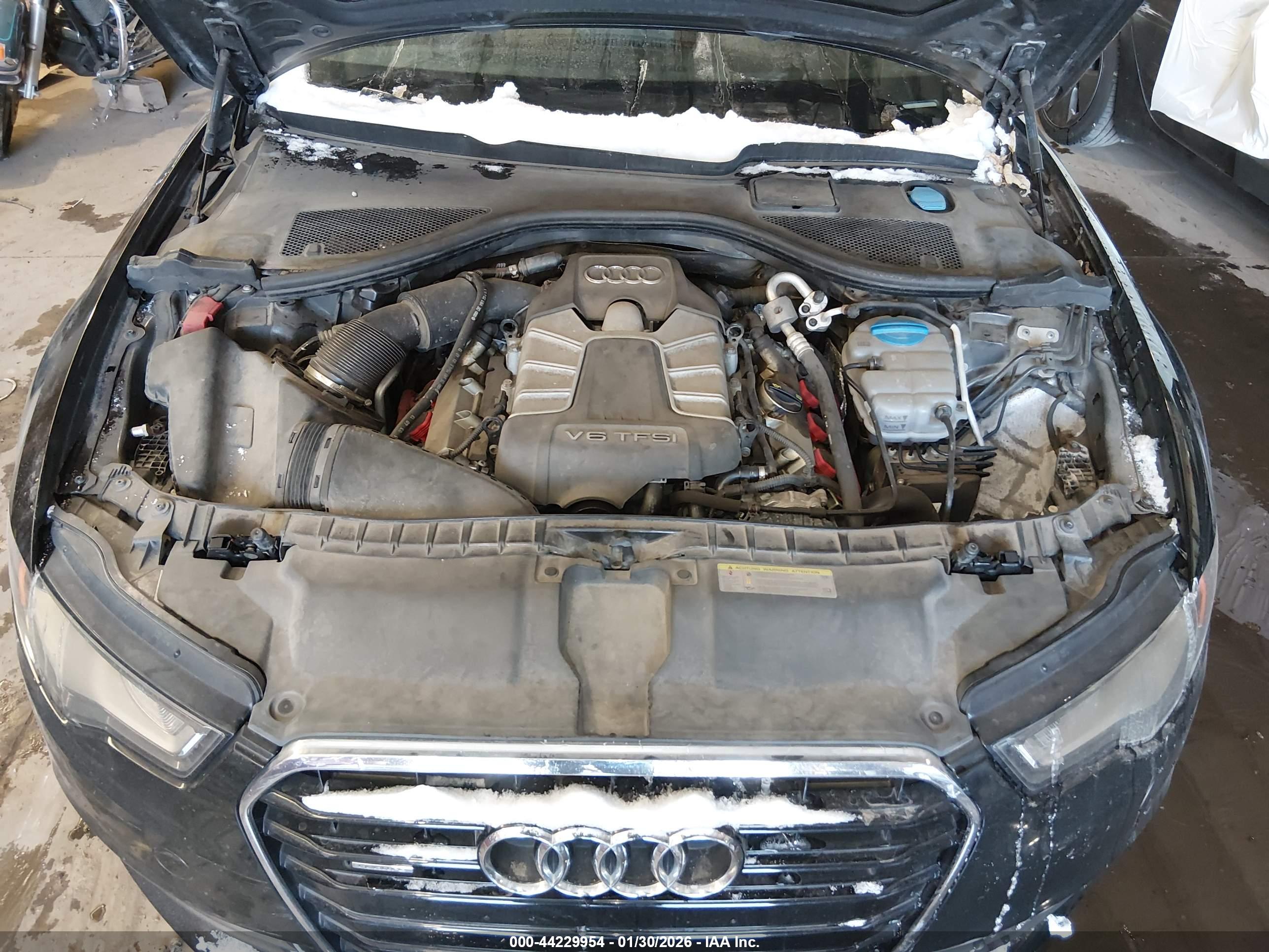 AUDI A6 image 10