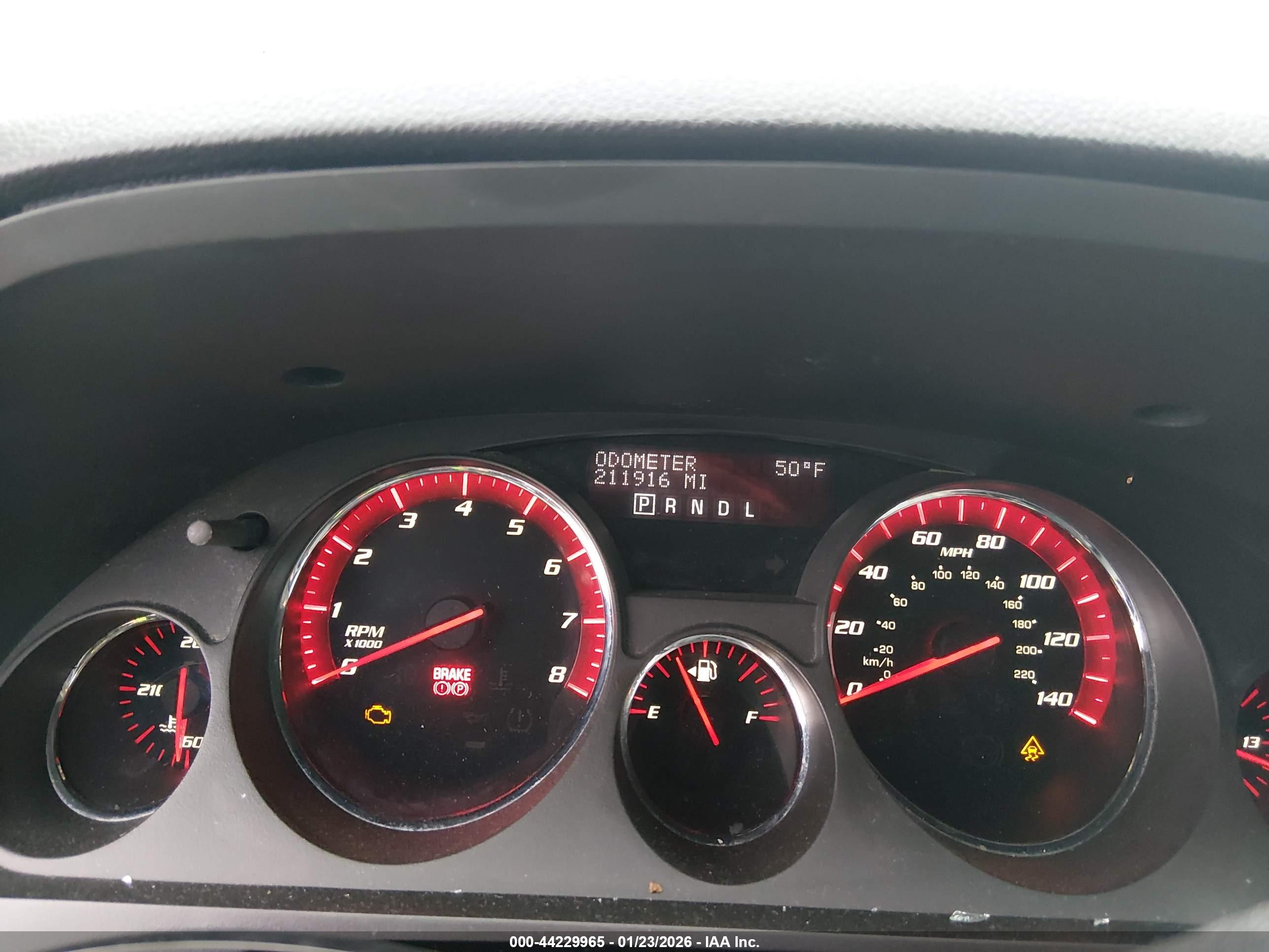 GMC ACADIA image 7