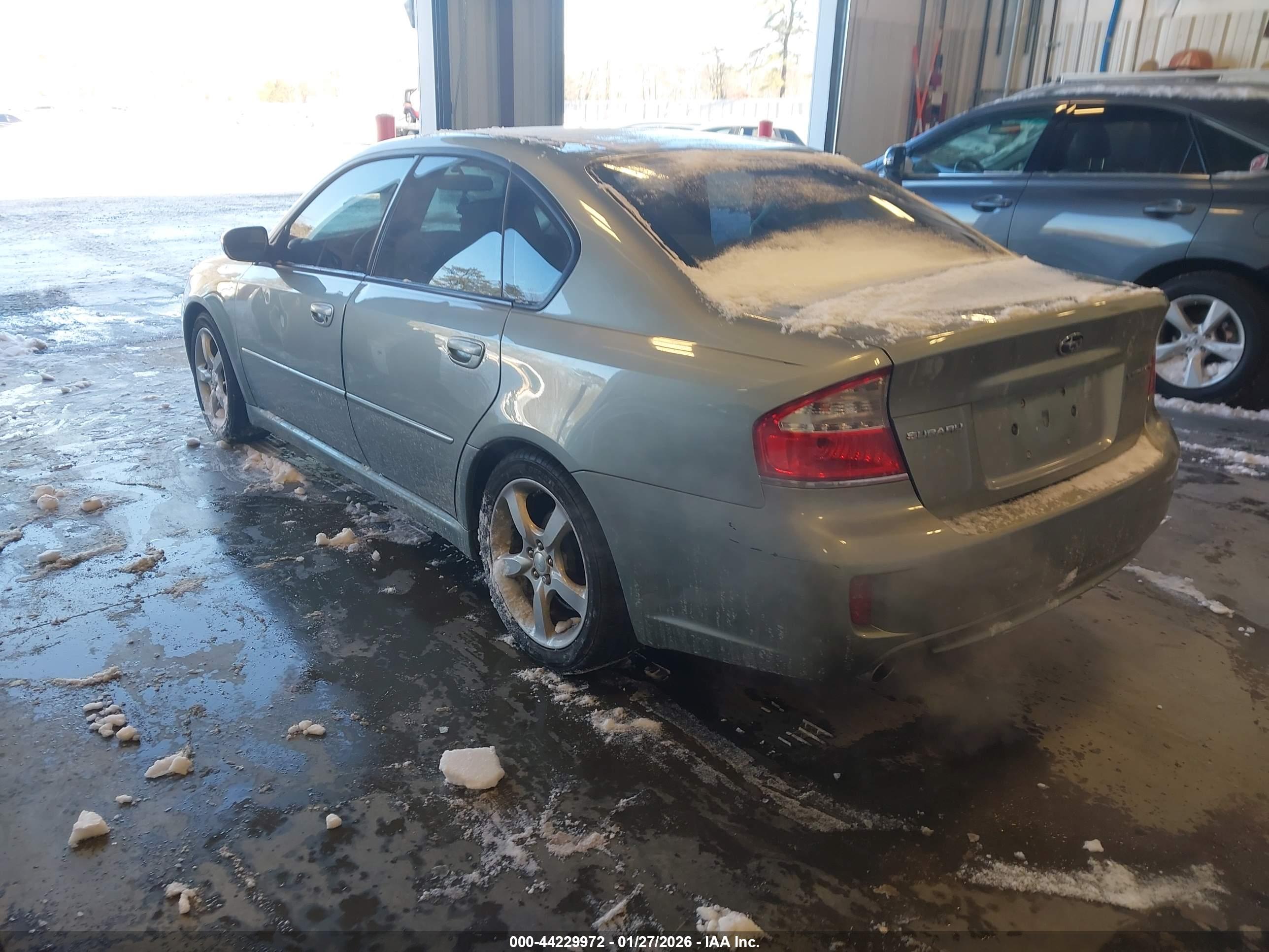 SUBARU LEGACY image 3