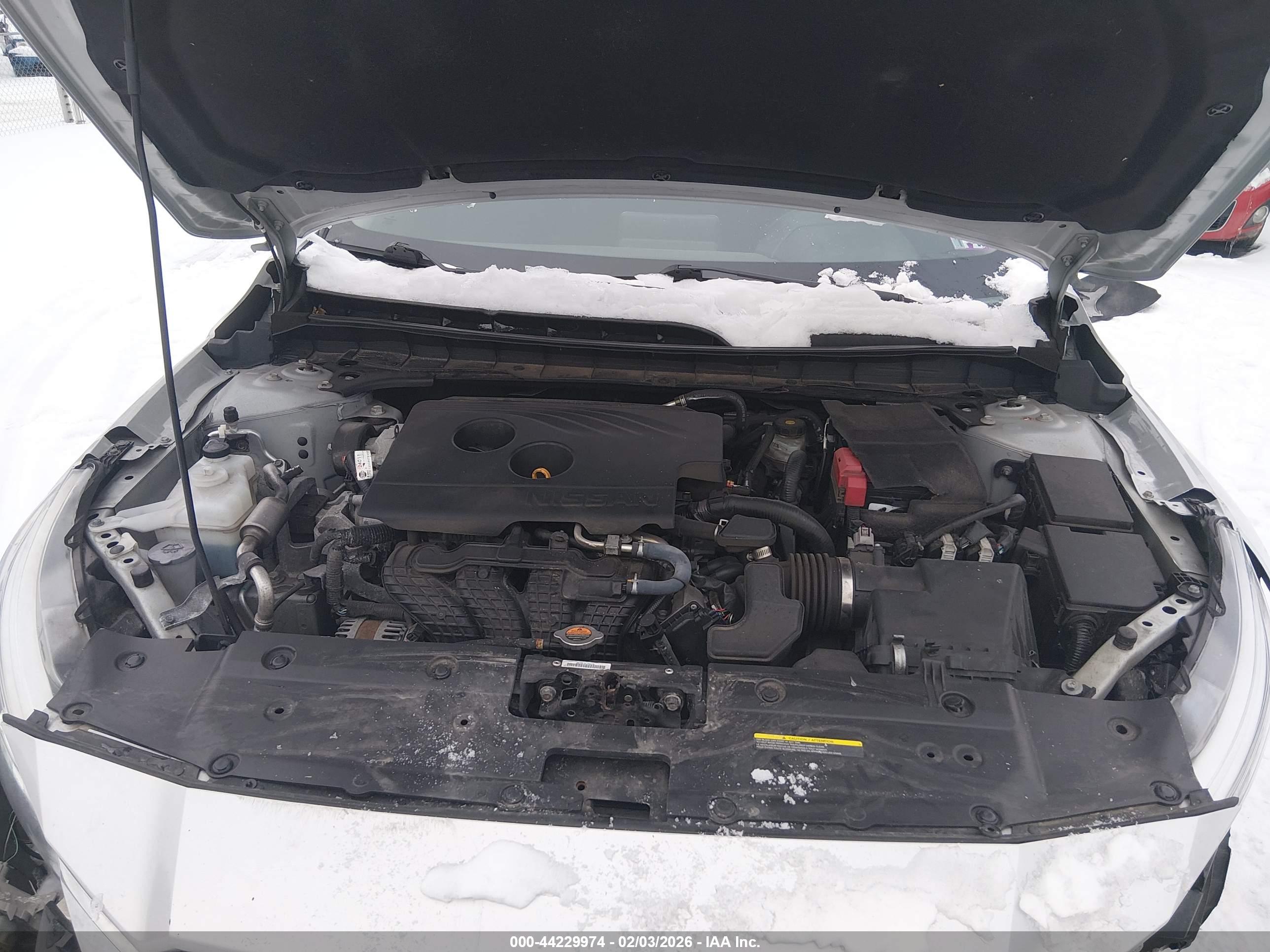 NISSAN ALTIMA image 10