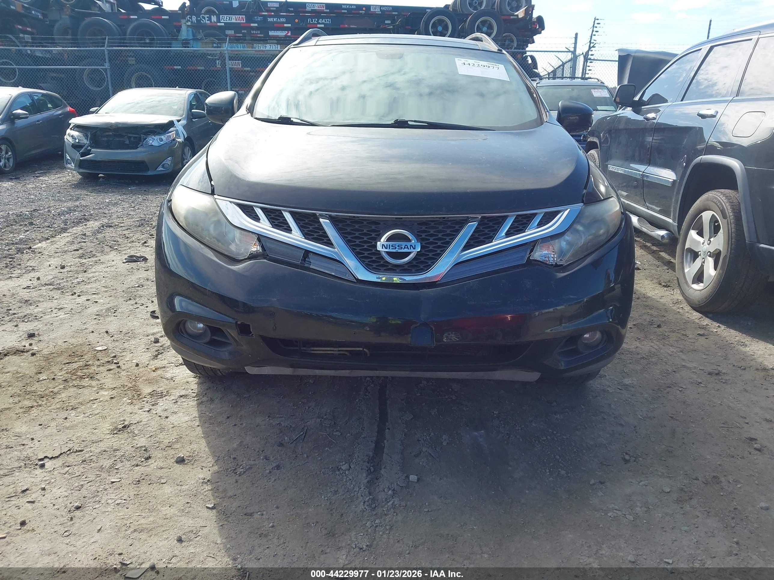 NISSAN MURANO image 6