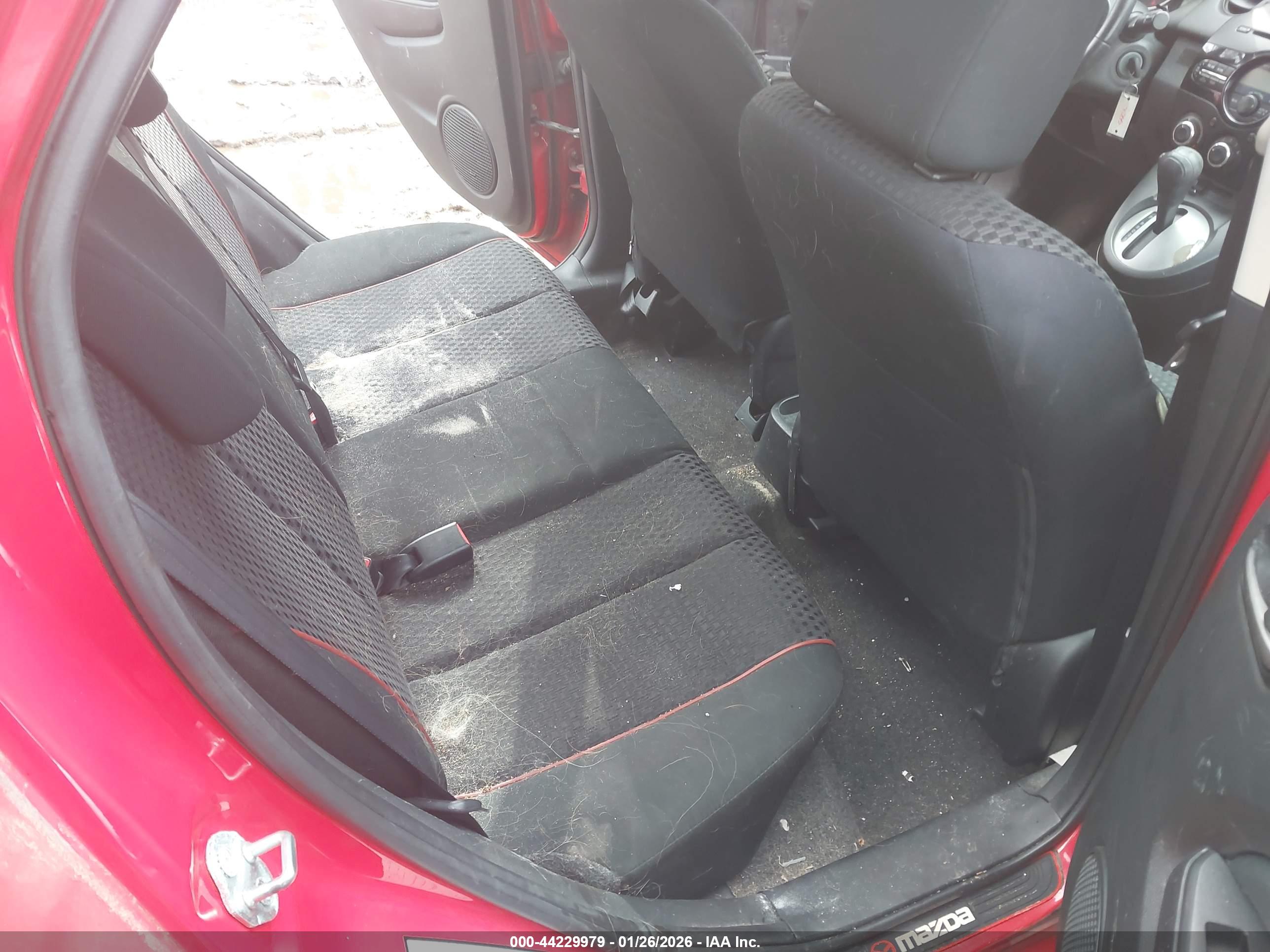 MAZDA MAZDA2 image 8