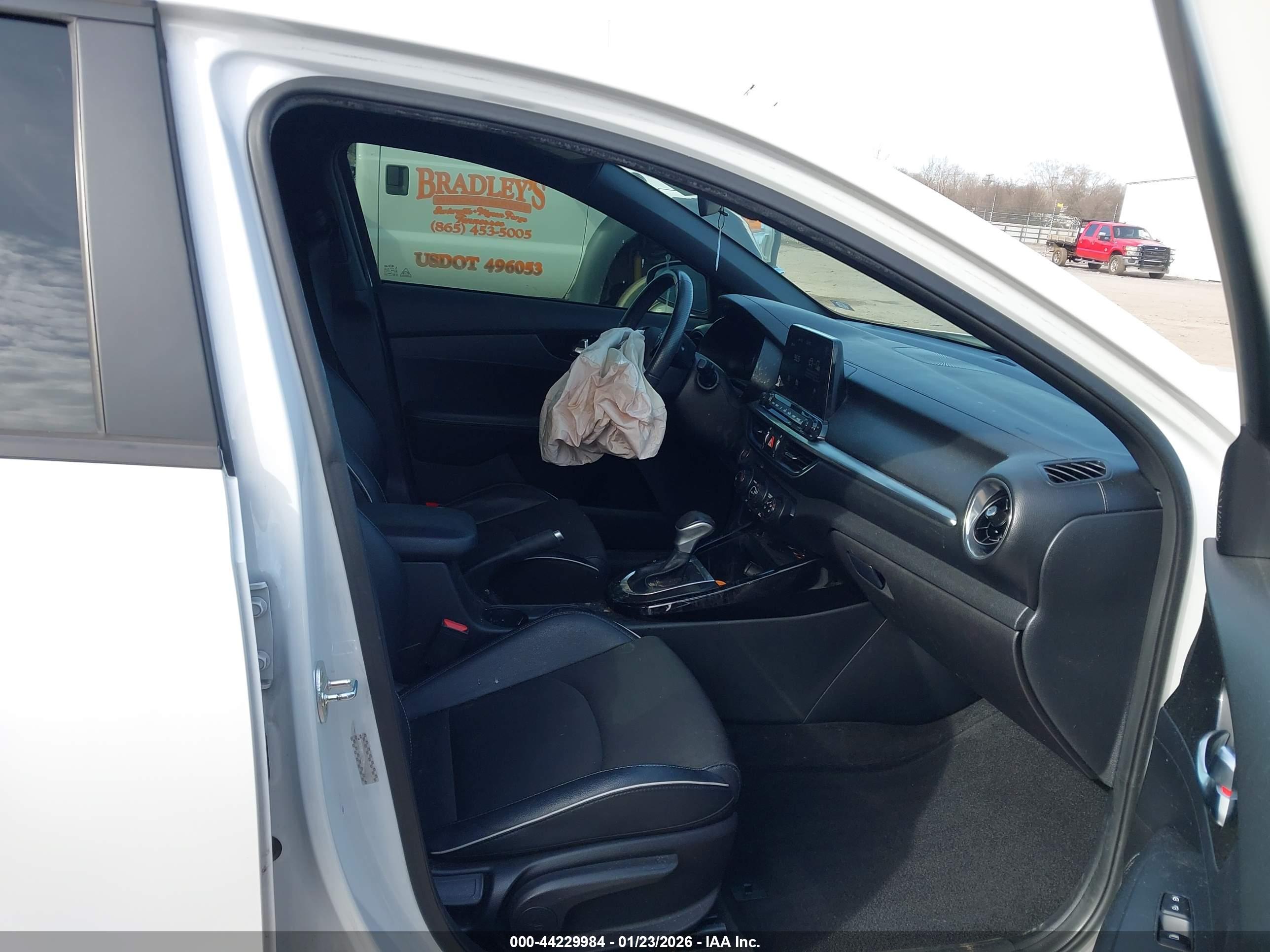 KIA FORTE image 5