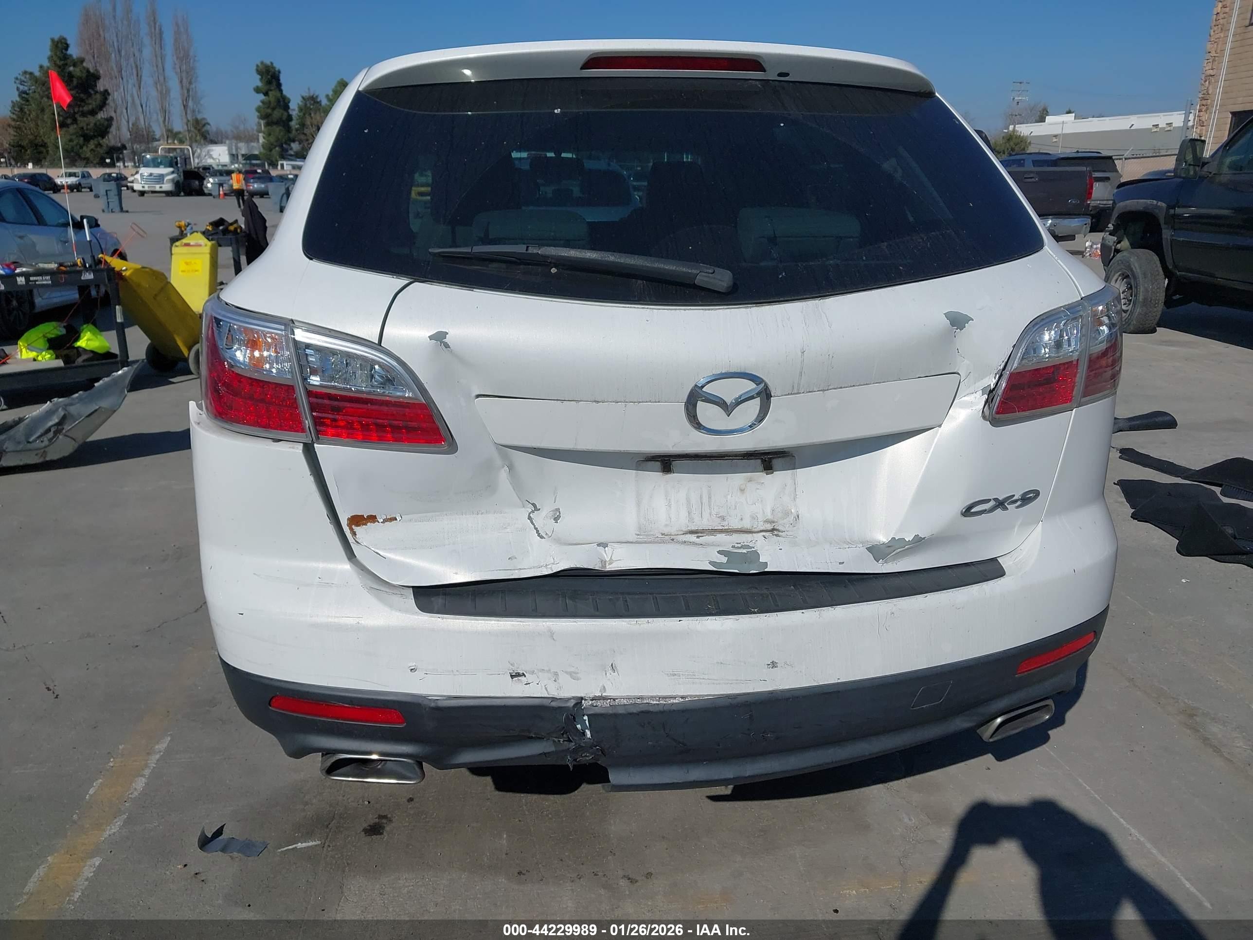 MAZDA CX-9 image 6